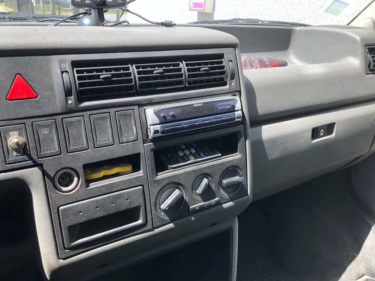 Volkswagen T4 Transporter T4 TDI 7DA1Y2 Wit - 2