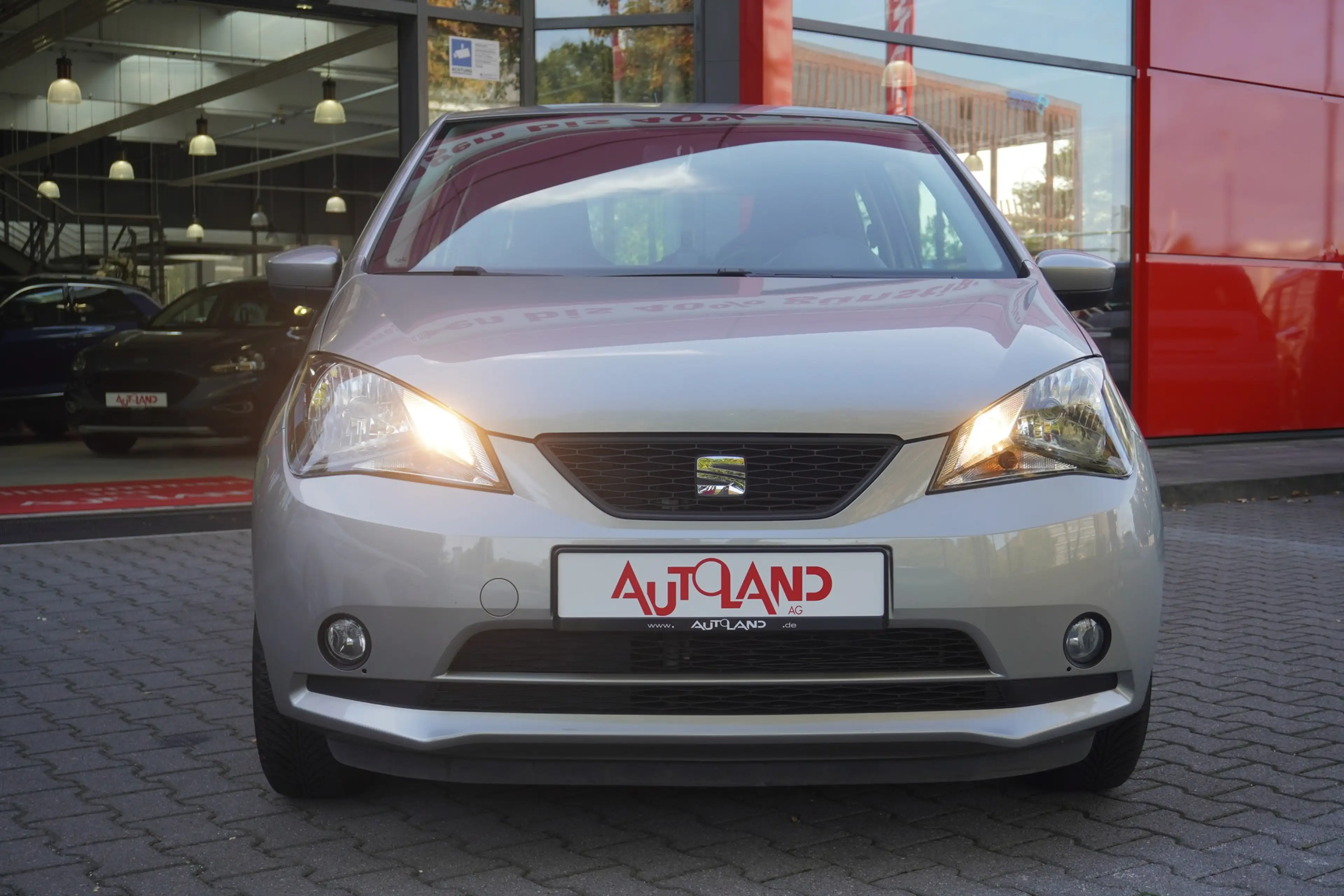 SEAT Mii 1.0 Chic Sitzheizung Tempomat Klima PDC AUX — photo 7