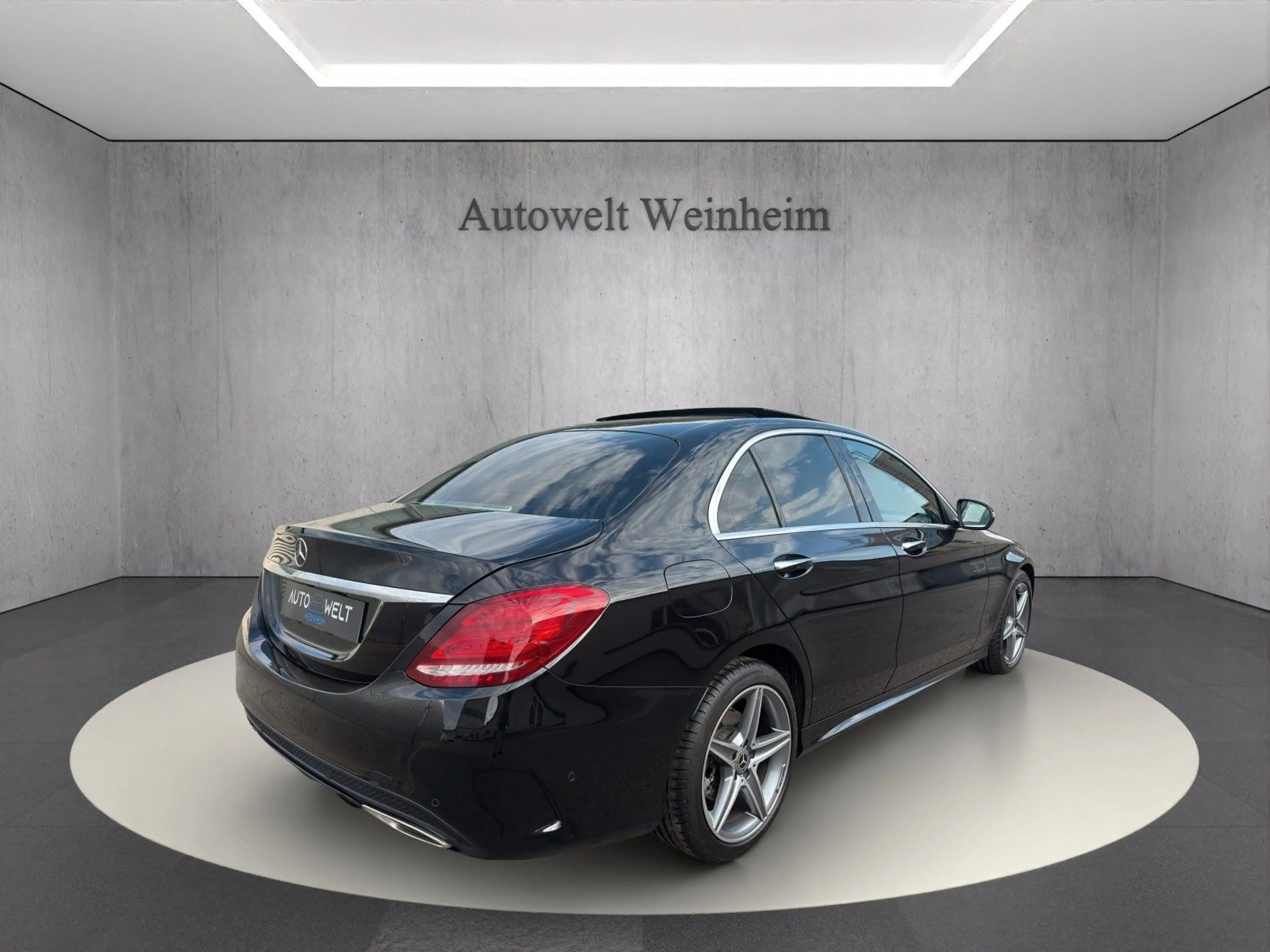 Mercedes-Benz C 400 C400°LIM°4MATIC°AMG-LINE°PANO°53TKM°ACC°KAM°LED° — photo 4