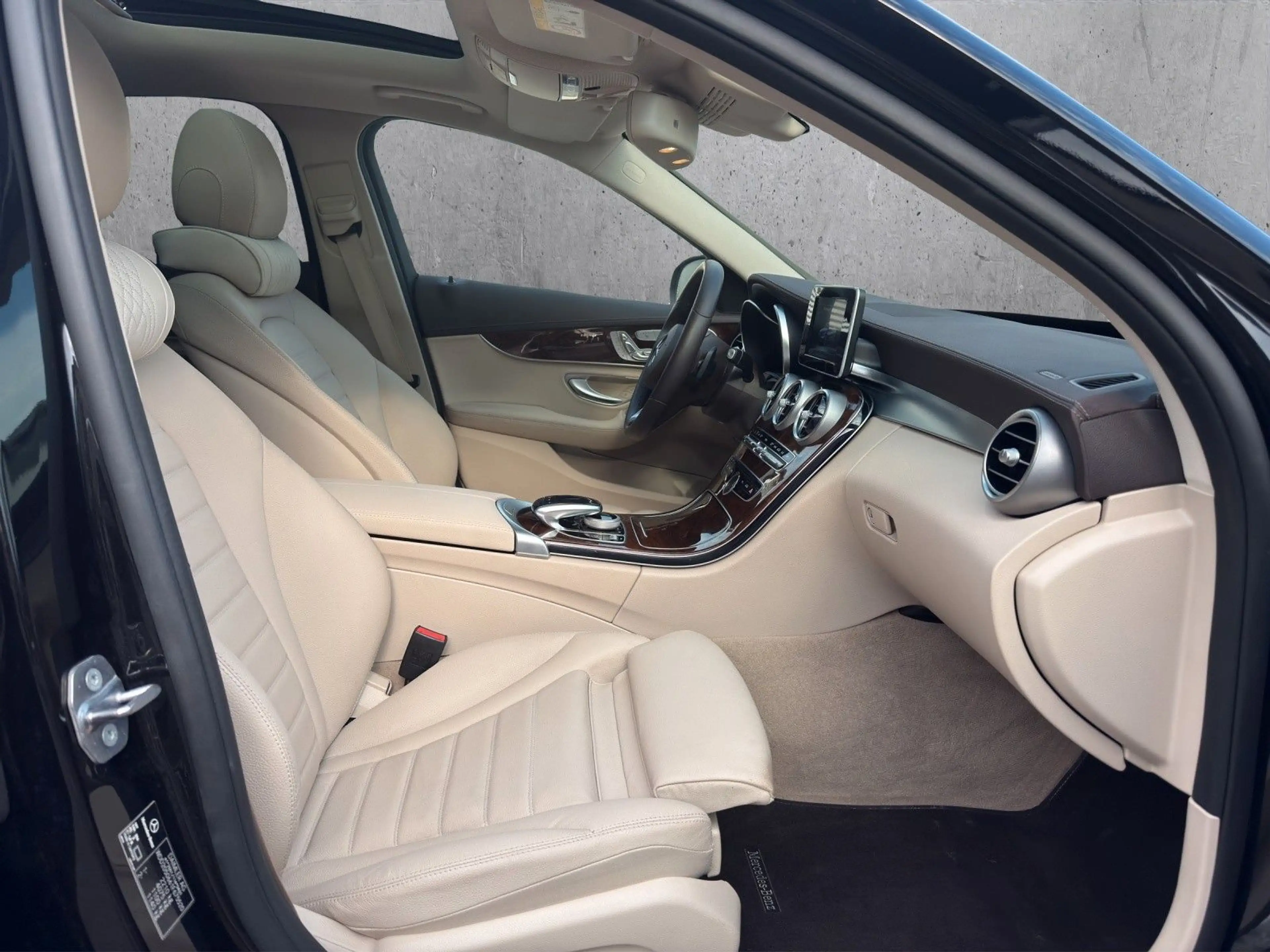 Mercedes-Benz C 400 C400°LIM°4MATIC°AMG-LINE°PANO°53TKM°ACC°KAM°LED° — photo 11