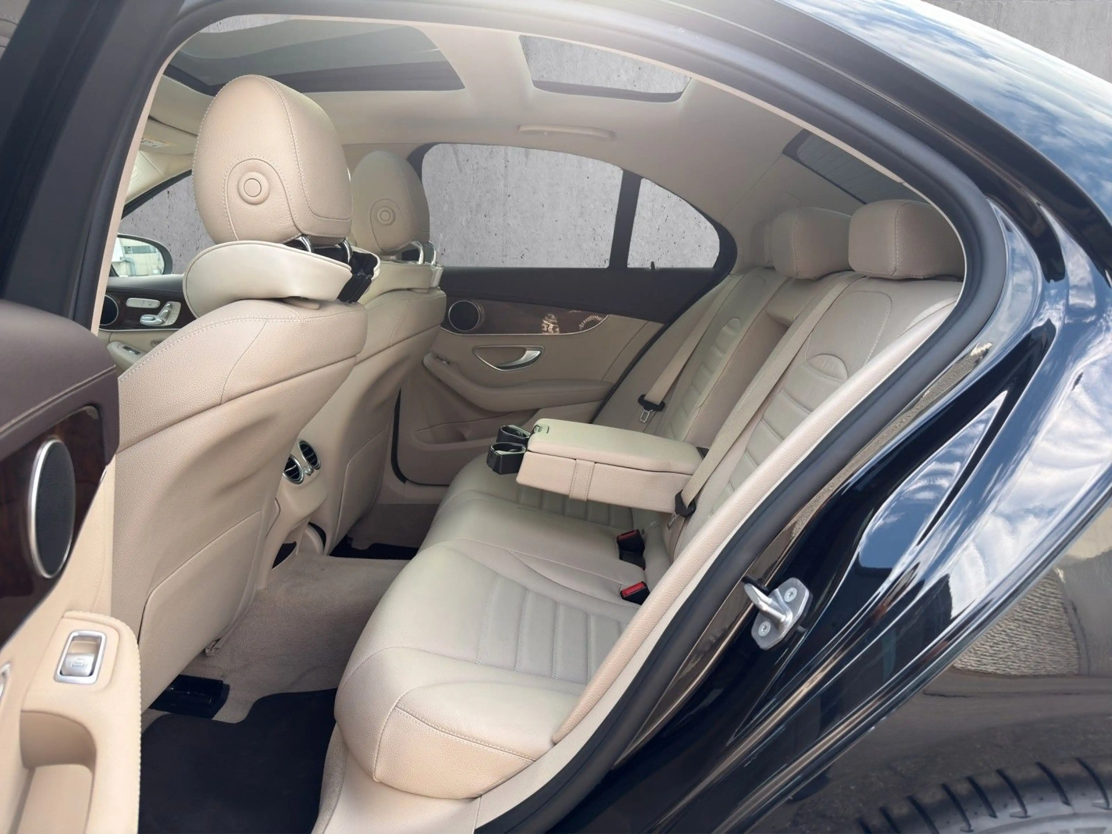 Mercedes-Benz C 400 C400°LIM°4MATIC°AMG-LINE°PANO°53TKM°ACC°KAM°LED° — photo 12