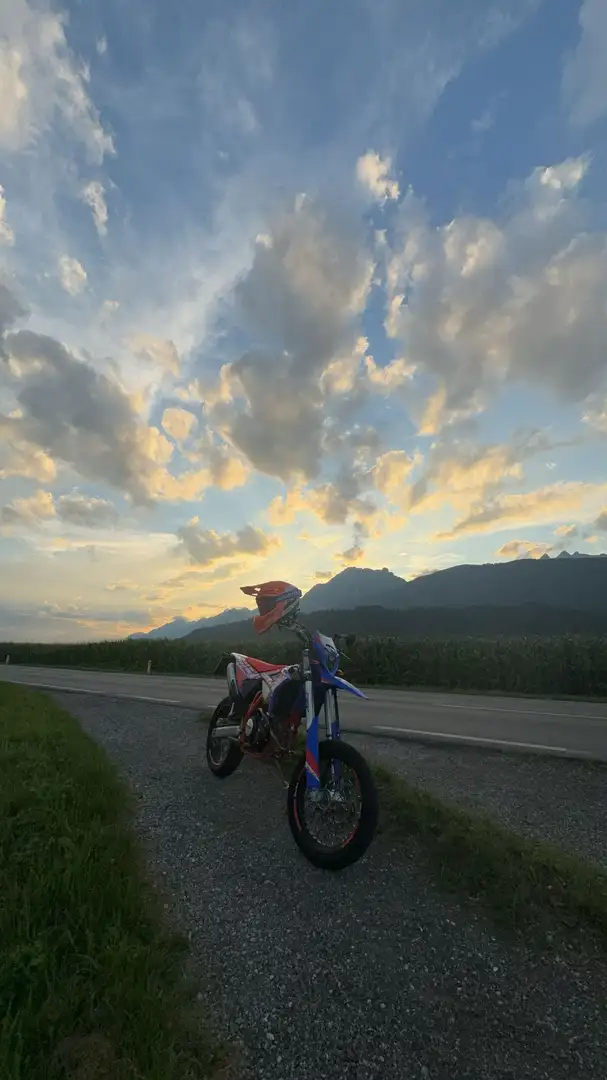 Beta RR 125 Beta RR 125ccm 4t 2024 Blau - 1