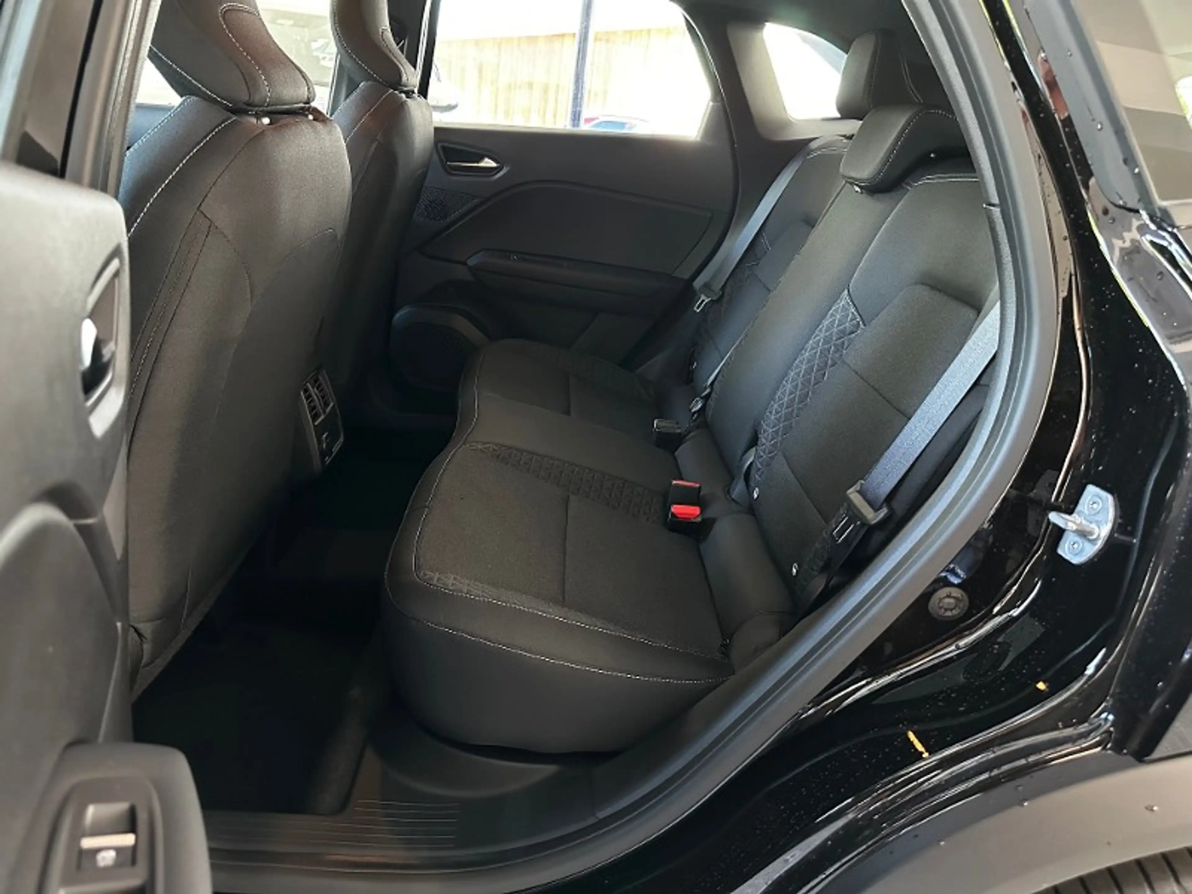 Mitsubishi Grandis Diamant PLUS 1.3 T-Benziner 7-DCT — photo 14
