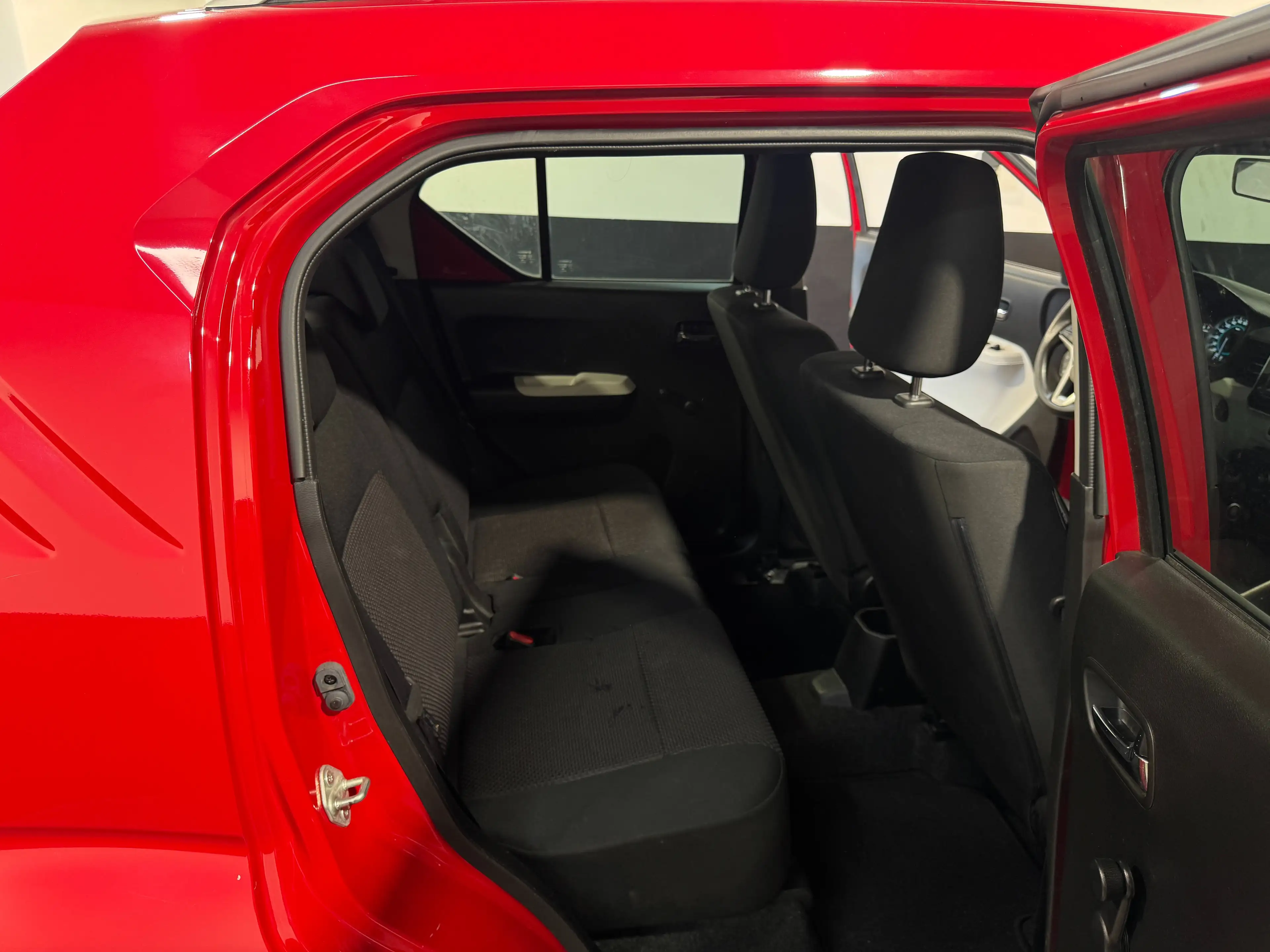 Suzuki Ignis ** 1.2i GLX ** GPS ** A/C ** Garantie 12 mois — photo 10
