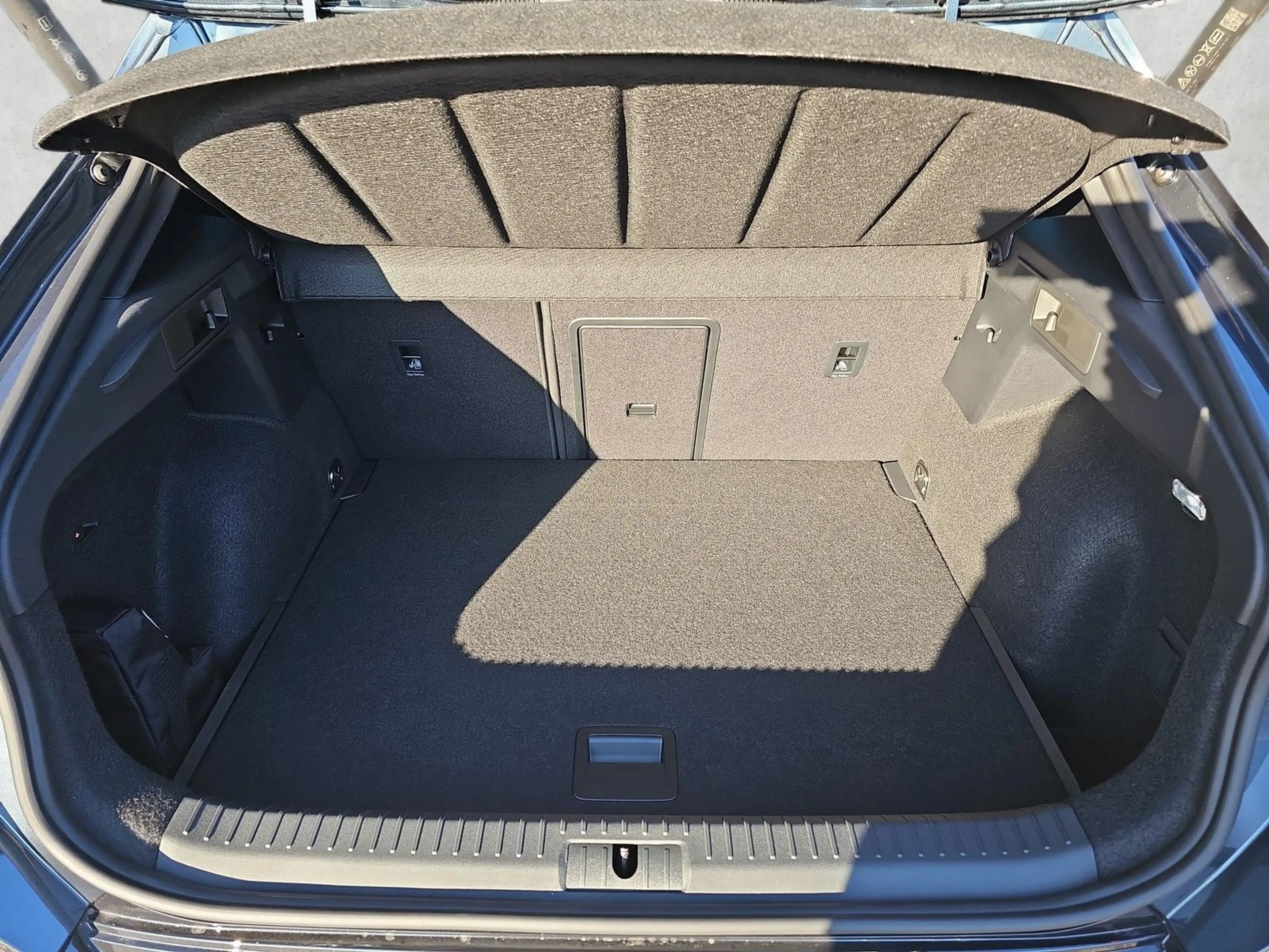 CUPRA Formentor 2.0 TSI 150 kW 4Drive DSG 5J.Gar. Matrix AHK 15... — photo 14