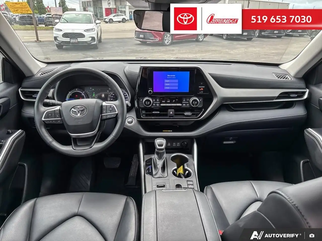 Toyota Highlander снимка Toyota Highlander