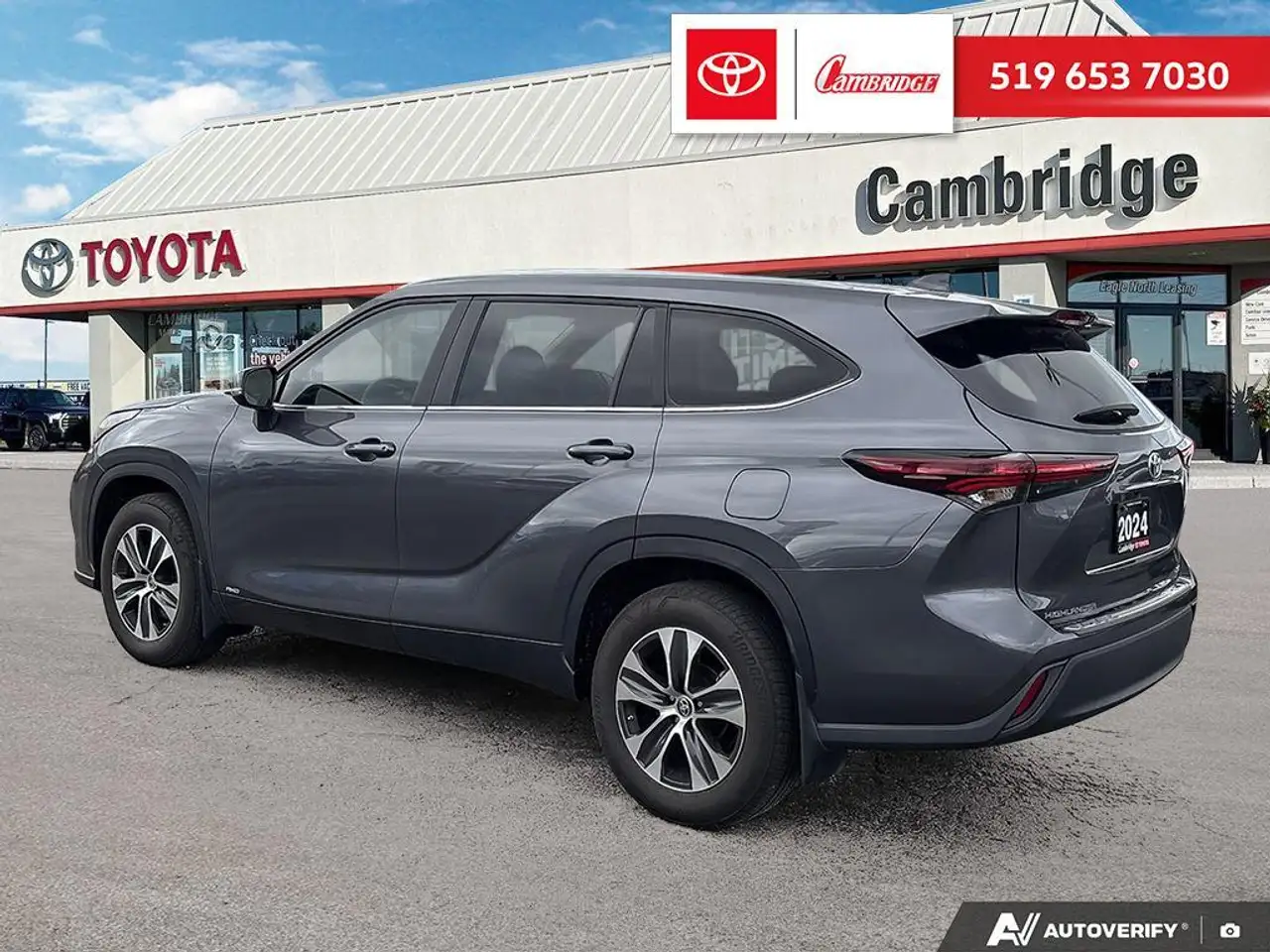 Toyota Highlander снимка Toyota Highlander