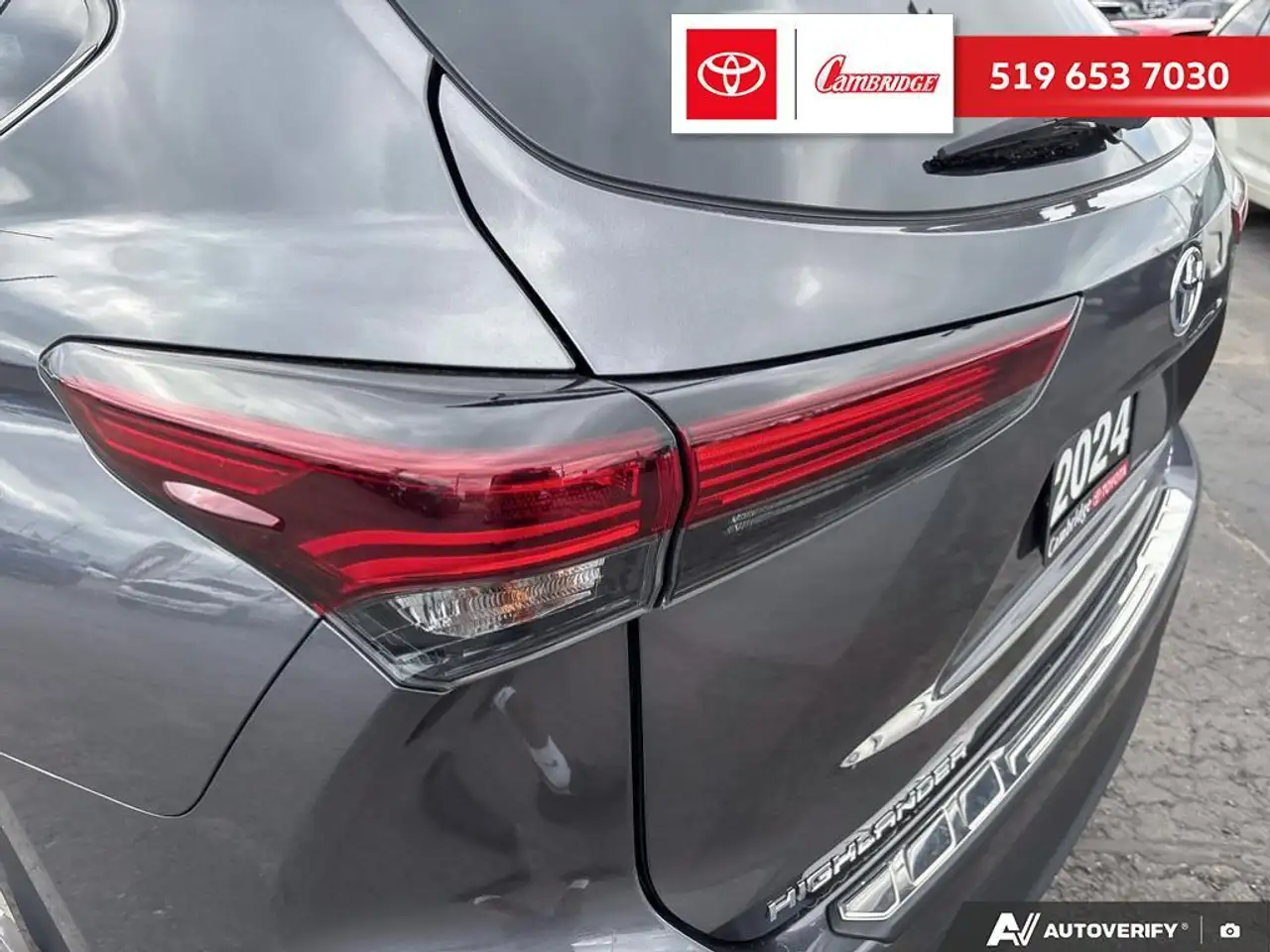 Toyota Highlander снимка Toyota Highlander