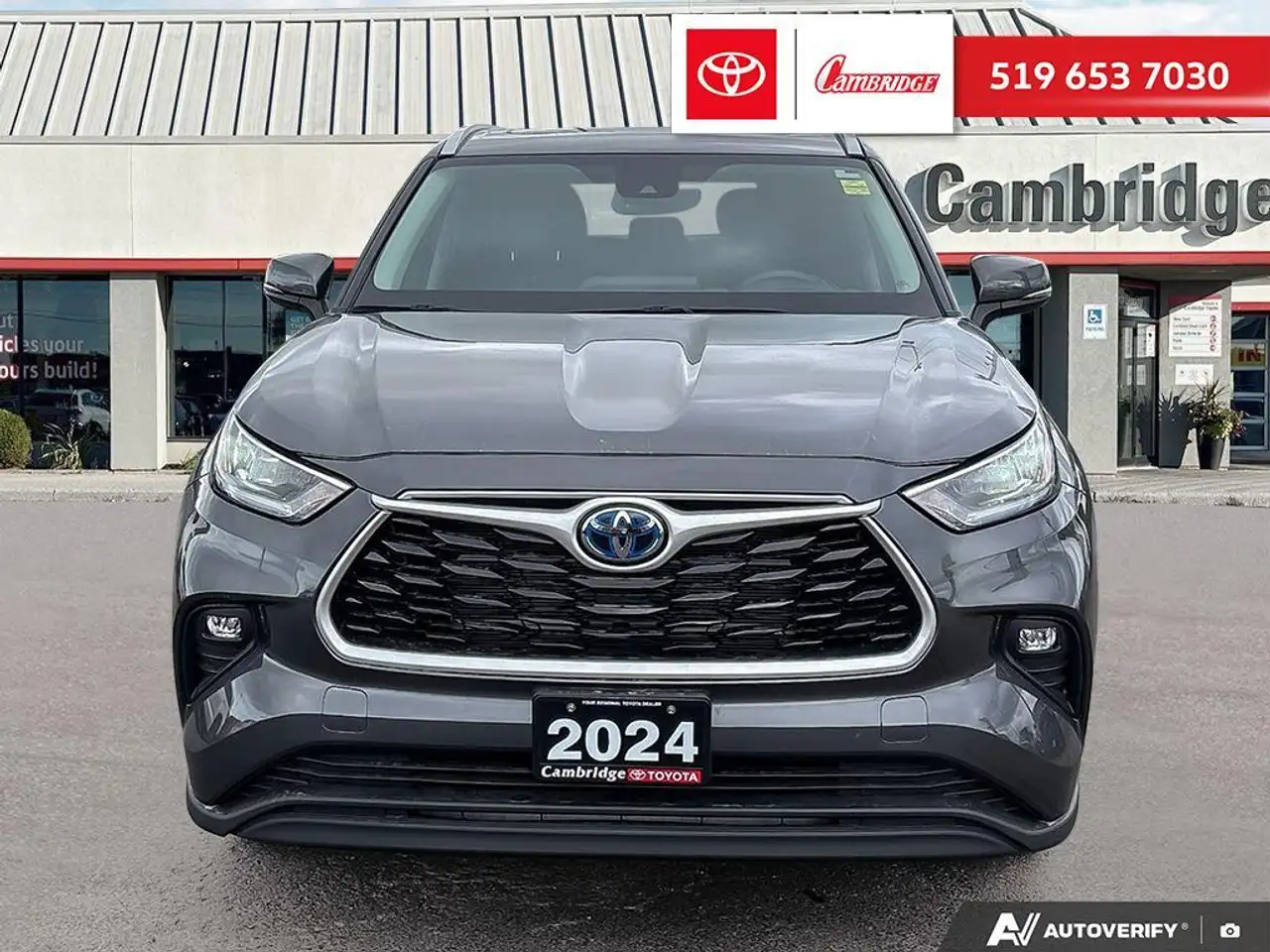 Toyota Highlander снимка Toyota Highlander