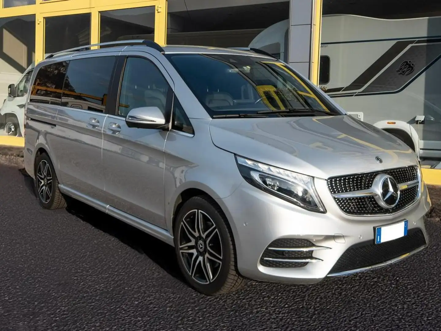 Mercedes-Benz V 300 Premium 4 matic IVA ESPOSTA Argento - 1
