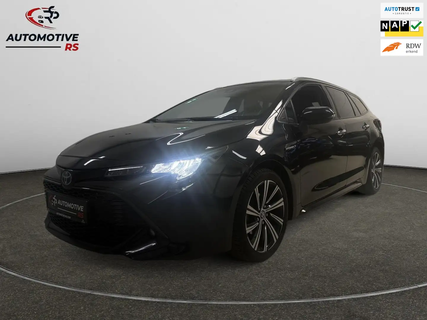 Toyota Corolla Touring Sports 1.8 Hybrid Dynamic | LED | Navi | A Zwart - 1