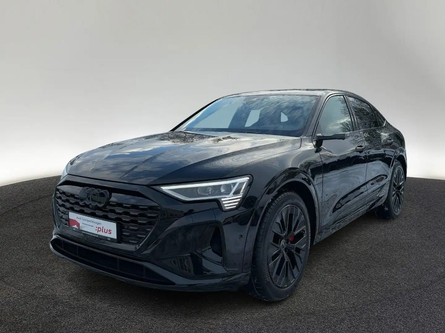 Audi Q8 e-tron 55 quat. S line B&O Navi ACC Schwarz - 2