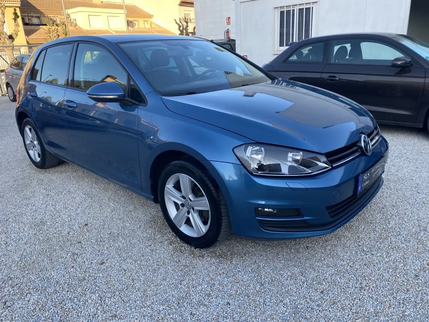 Volkswagen Golf 1.2 TSI BMT Edition 105 Blau - 2
