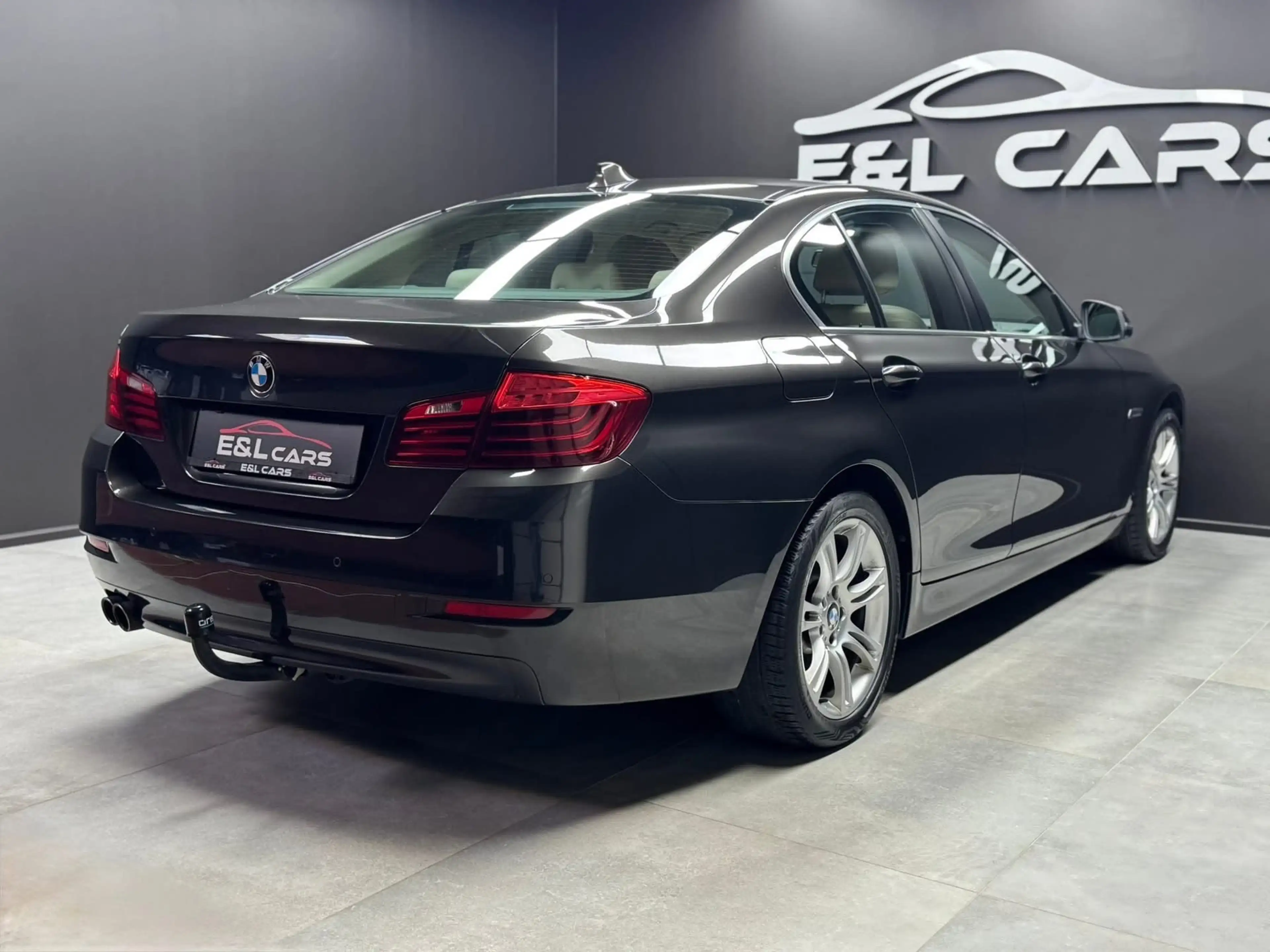 BMW 518 518 dA **12 mois de garantie** — photo 4