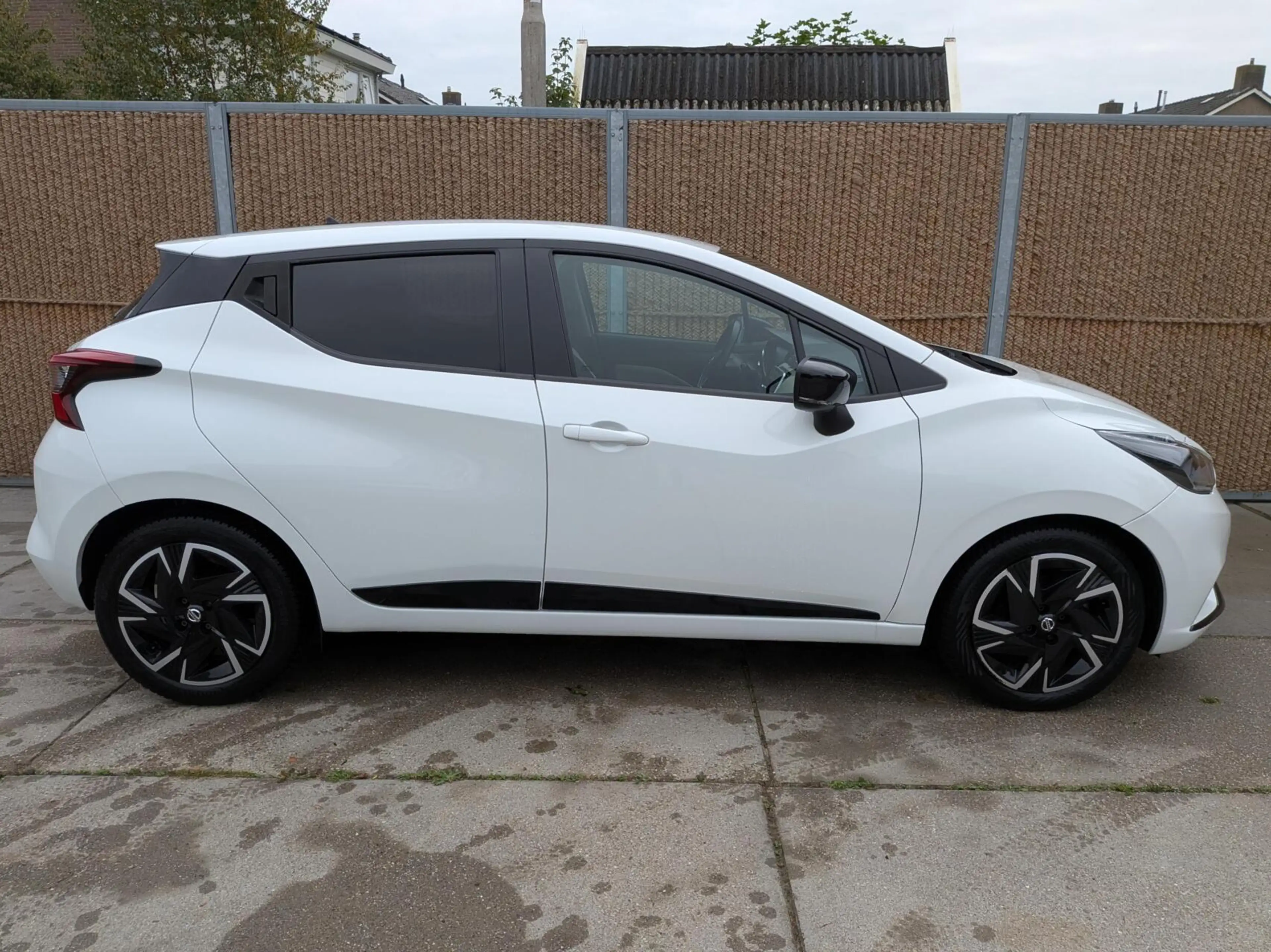 Nissan Micra 1.0 IG-T N-Design — photo 3