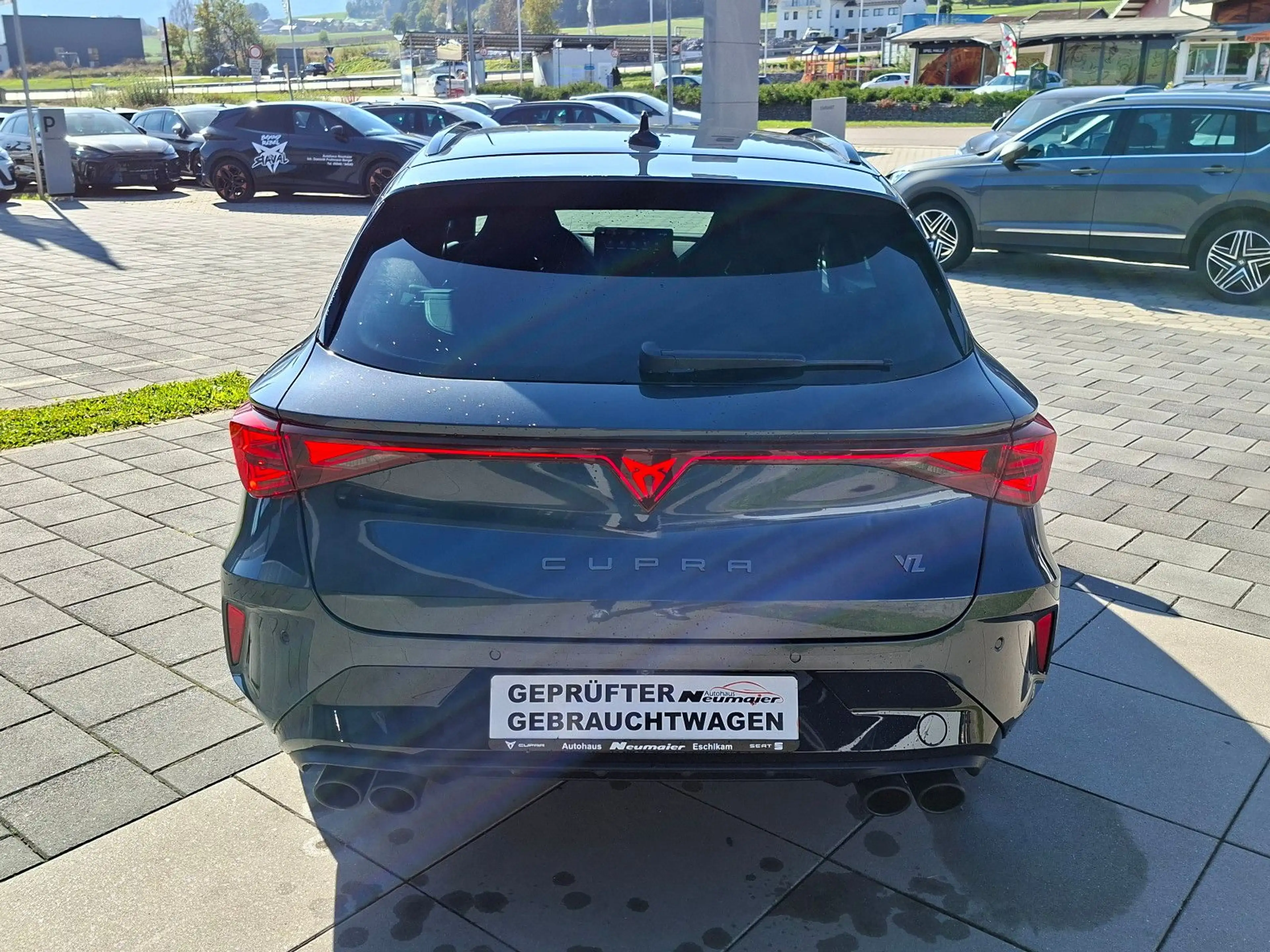 CUPRA Leon SP VZ 2.0TSI 333PS DSG 4x4 *LED*SOUND*NAVI — photo 5