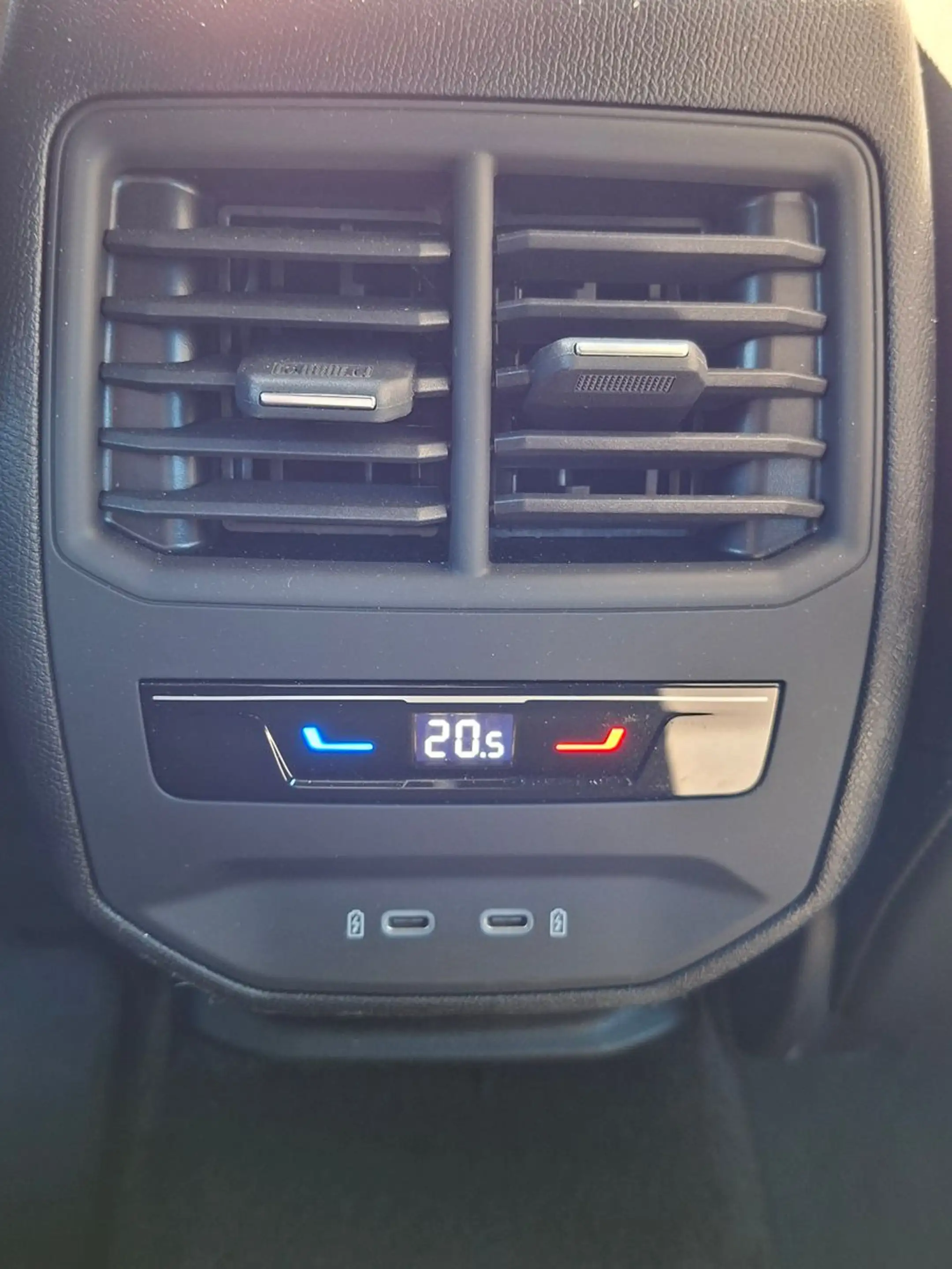 CUPRA Leon SP VZ 2.0TSI 333PS DSG 4x4 *LED*SOUND*NAVI — photo 15