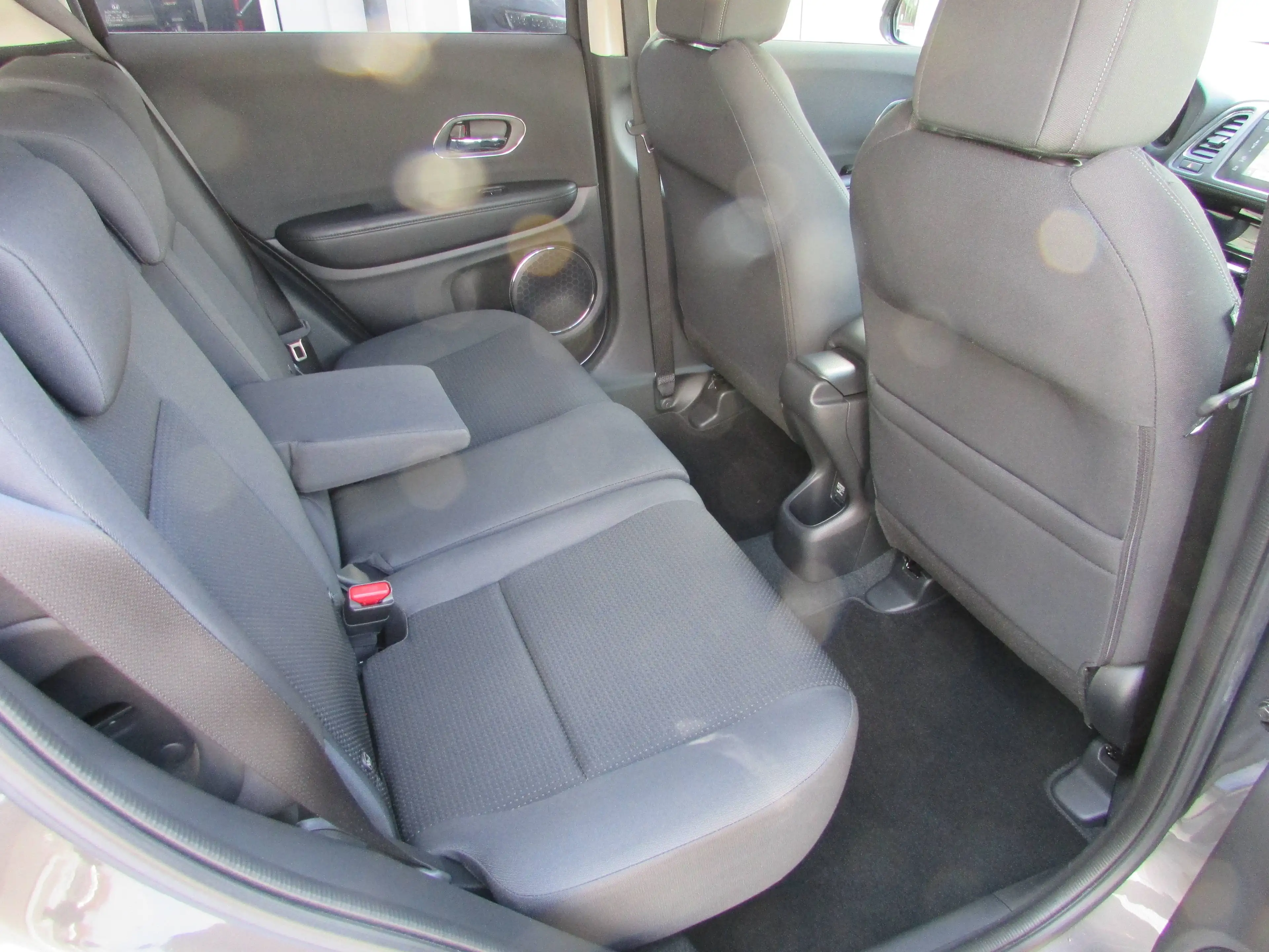Honda HR-V Elegance NAVI, Kamera, DAB, HDMI, EPS, i-MID, Sitzheizung — photo 9