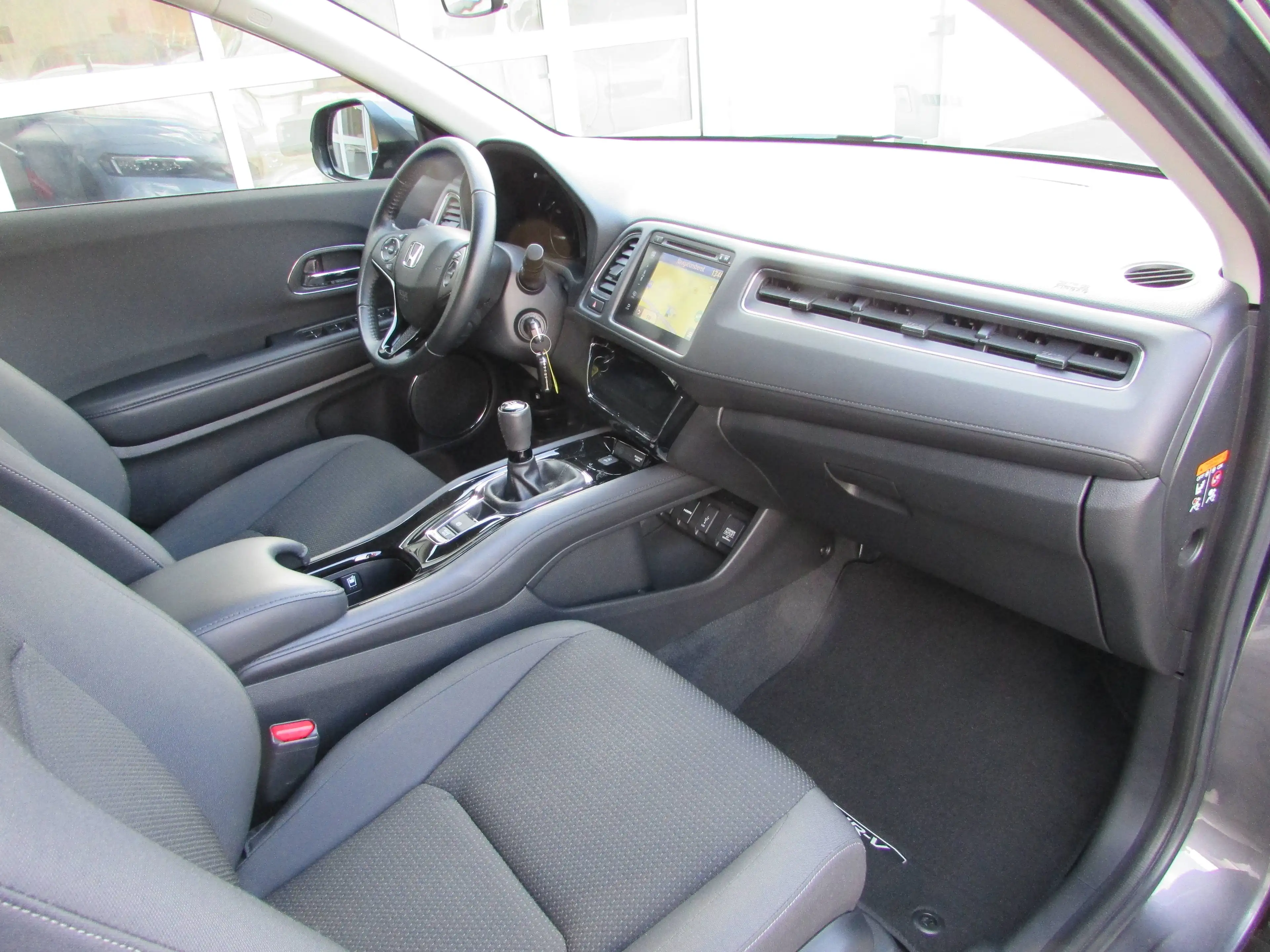 Honda HR-V Elegance NAVI, Kamera, DAB, HDMI, EPS, i-MID, Sitzheizung — photo 6