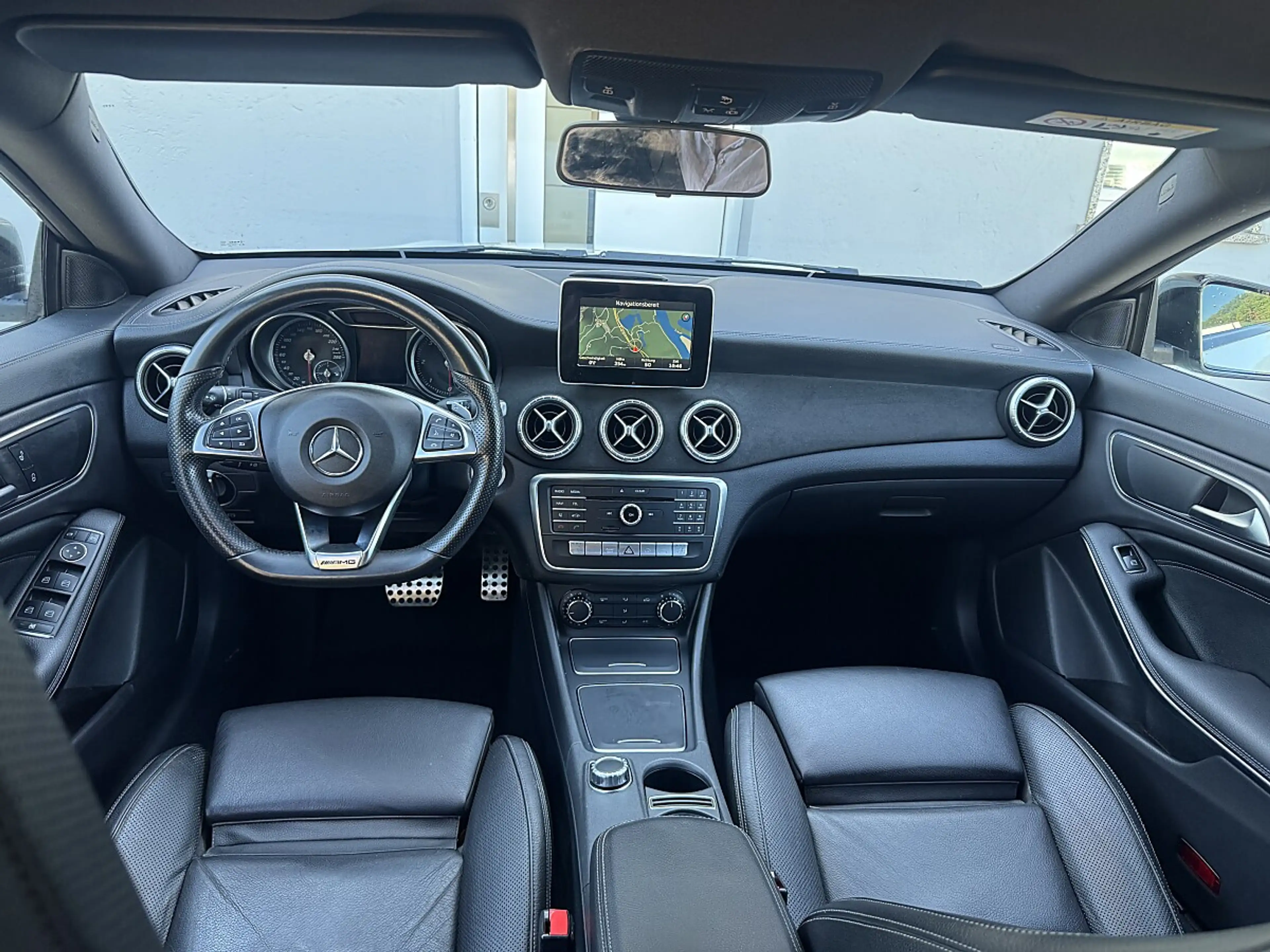 Mercedes-Benz CLA 220 d Aut.*AMG Line* — photo 7
