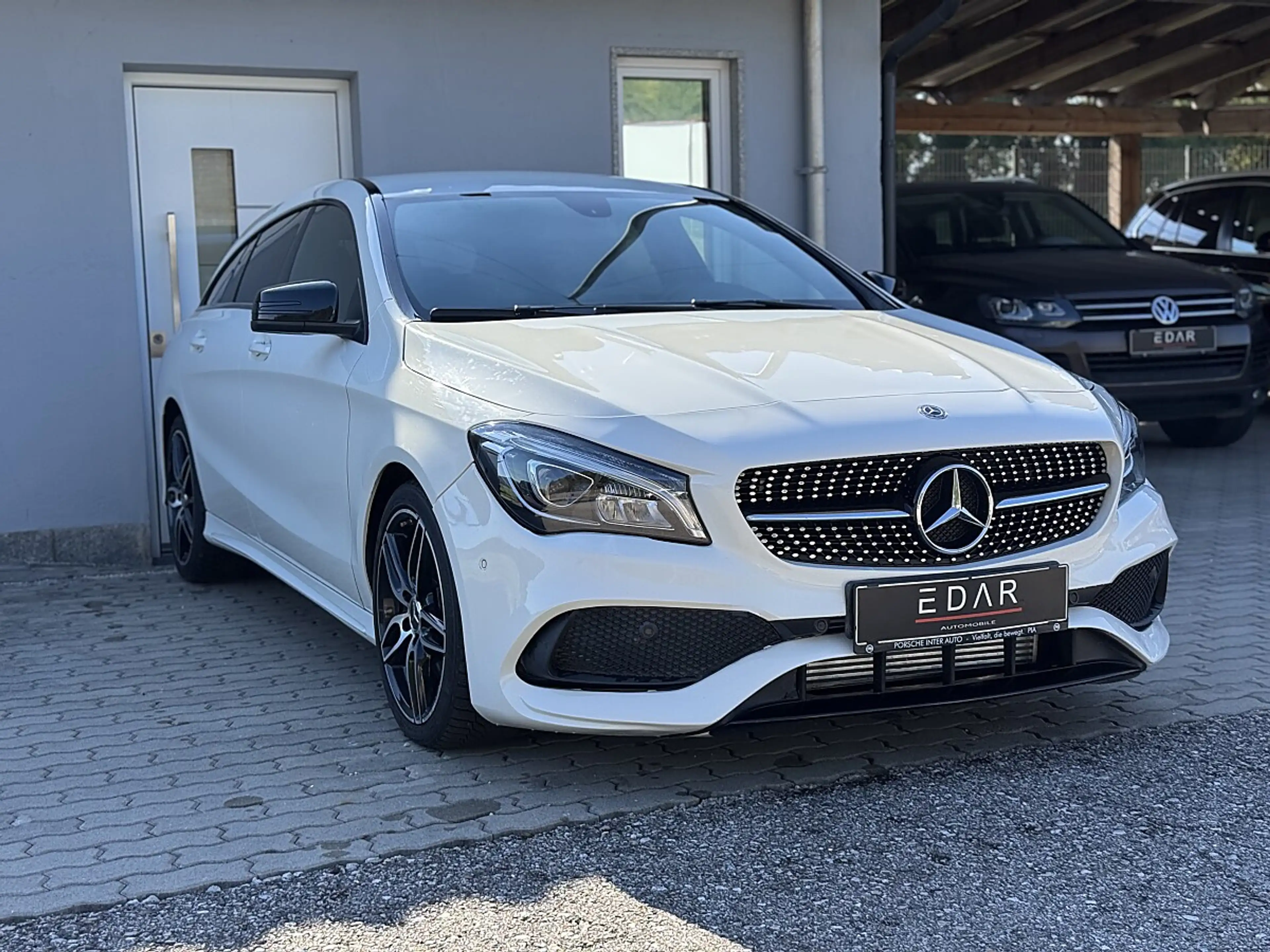 Mercedes-Benz CLA 220 d Aut.*AMG Line* — photo 3