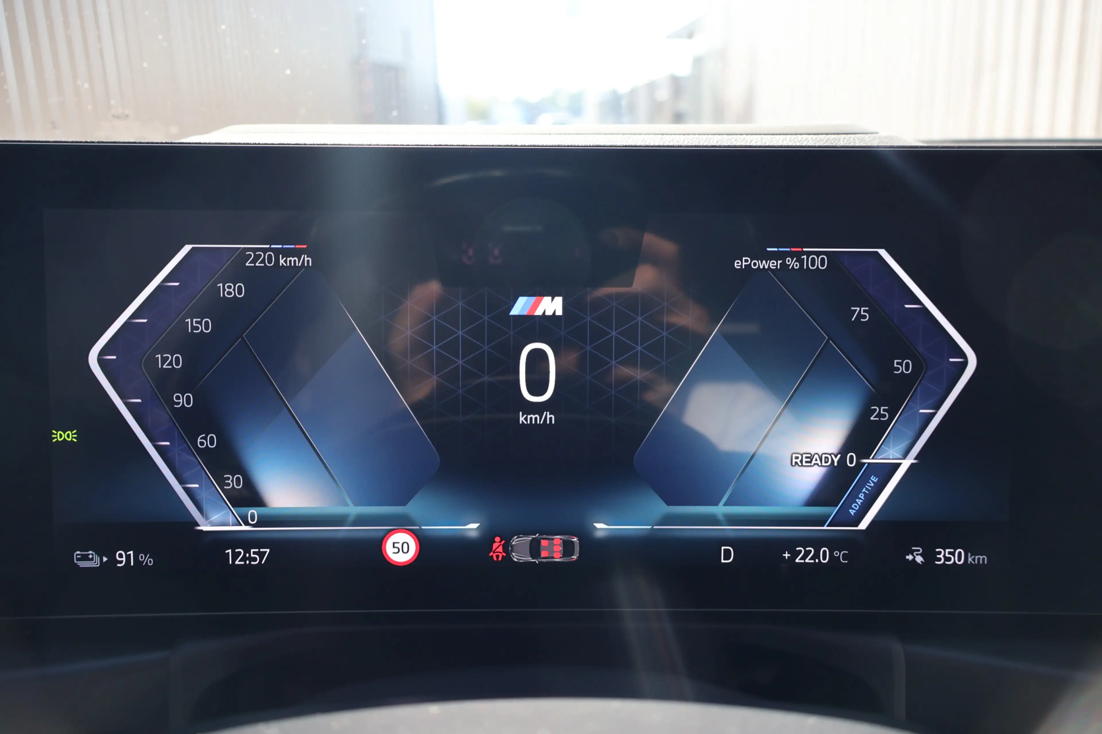 BMW i4 eDrive40 High Executive M Sport / Stoelverwarming — photo 14