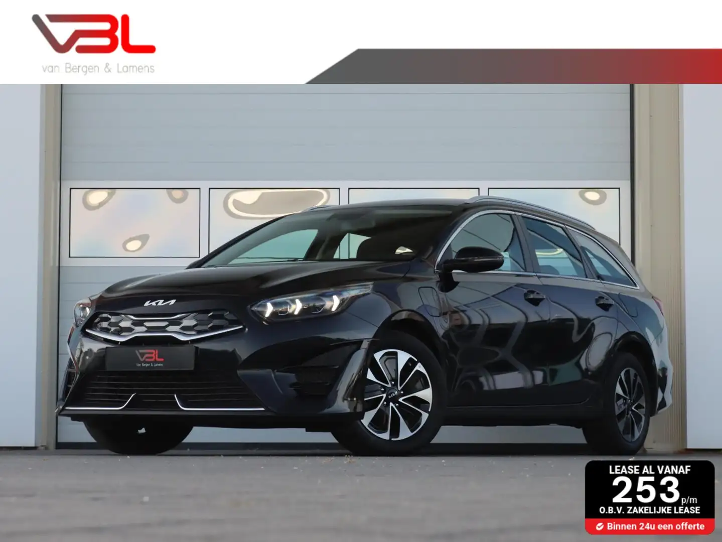 Kia Ceed SW / cee'd SW Sportswagon 1.6 GDI PHEV 140PK DynamicPlusLine Zwart - 1