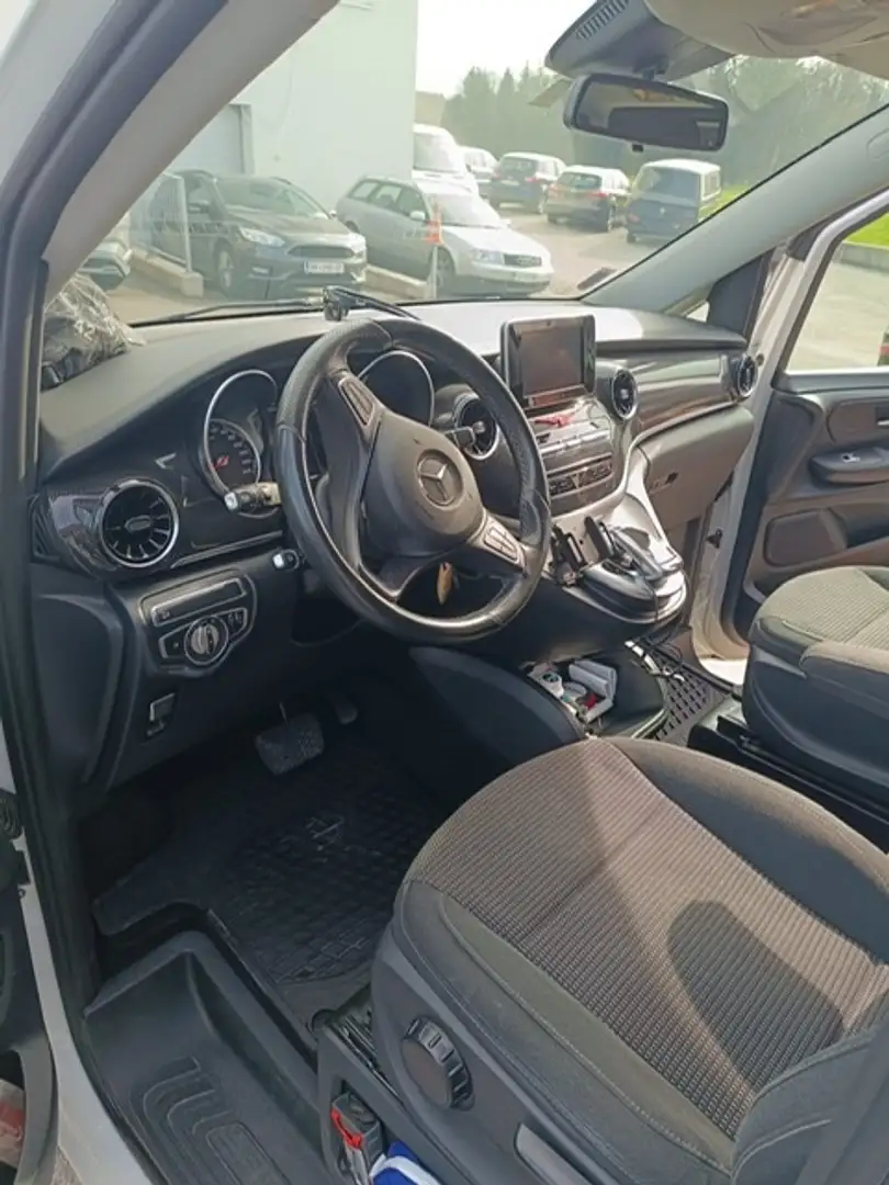 Mercedes-Benz V 220 V 220 d Kombi extralang Basis Aut. Basis Weiß - 1