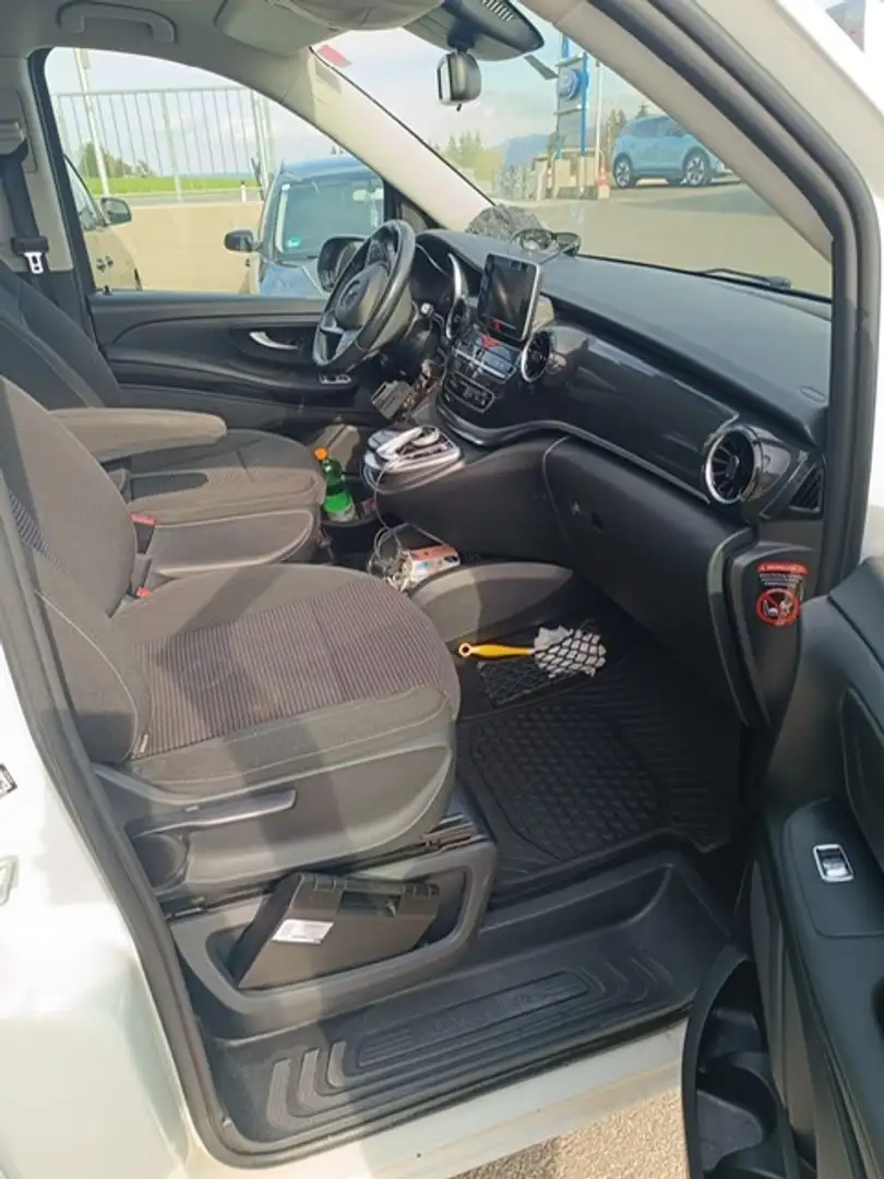Mercedes-Benz V 220 V 220 d Kombi extralang Basis Aut. Basis Weiß - 2