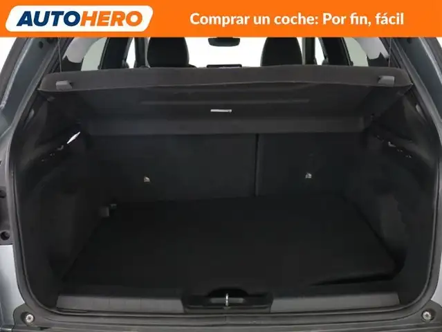 Jeep Avenger view 18
