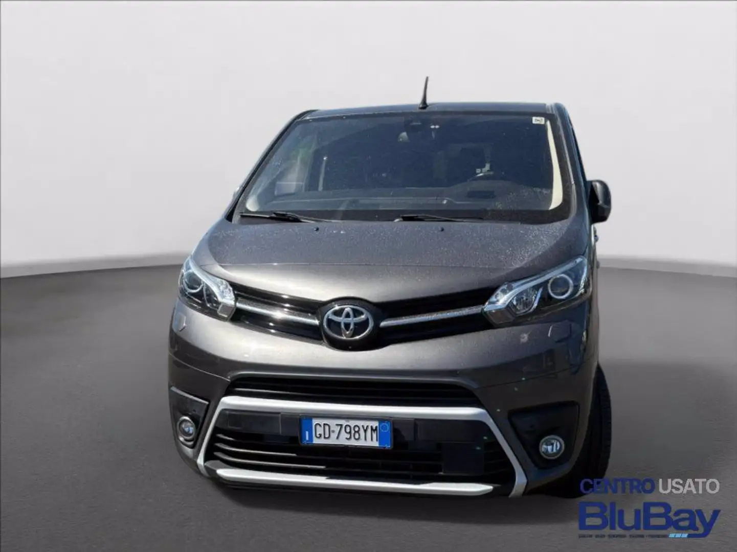 Toyota Proace Verso 1.5D L0 D Luxury Grigio - 2
