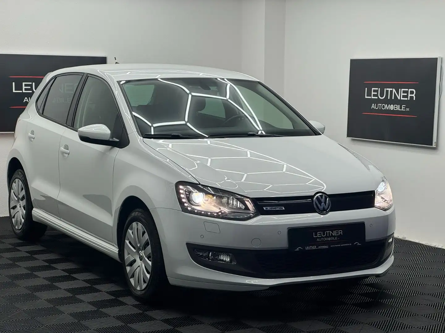 Volkswagen Polo V 1.0 TSI DSG BlueM*ACC*Navi*Klimaauto*LED Weiß - 1