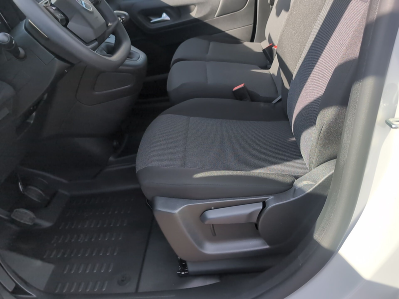Citroen Berlingo Kasten 1.5 BlueHDi 100 FAP L1H1 Navi — photo 7