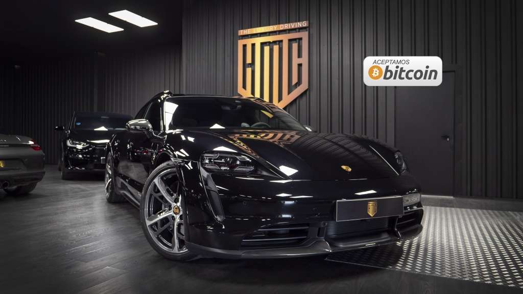Porsche Taycan Turbo S Cross Turismo - foto 1