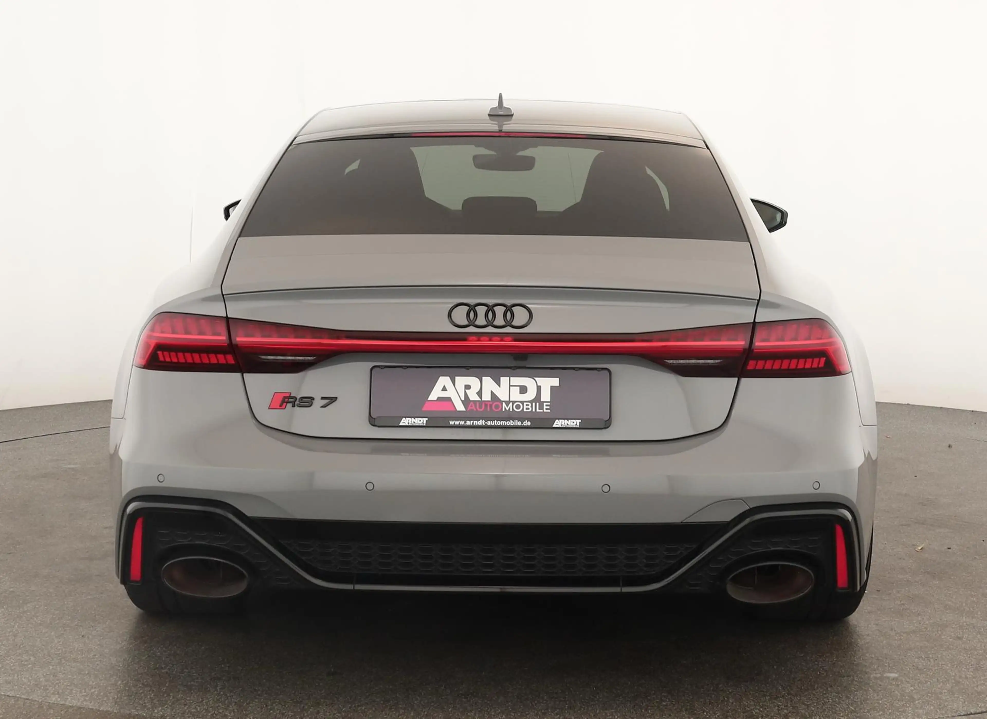 Audi RS7 Sportback performance Leder Laser Pano RS 22 — photo 6