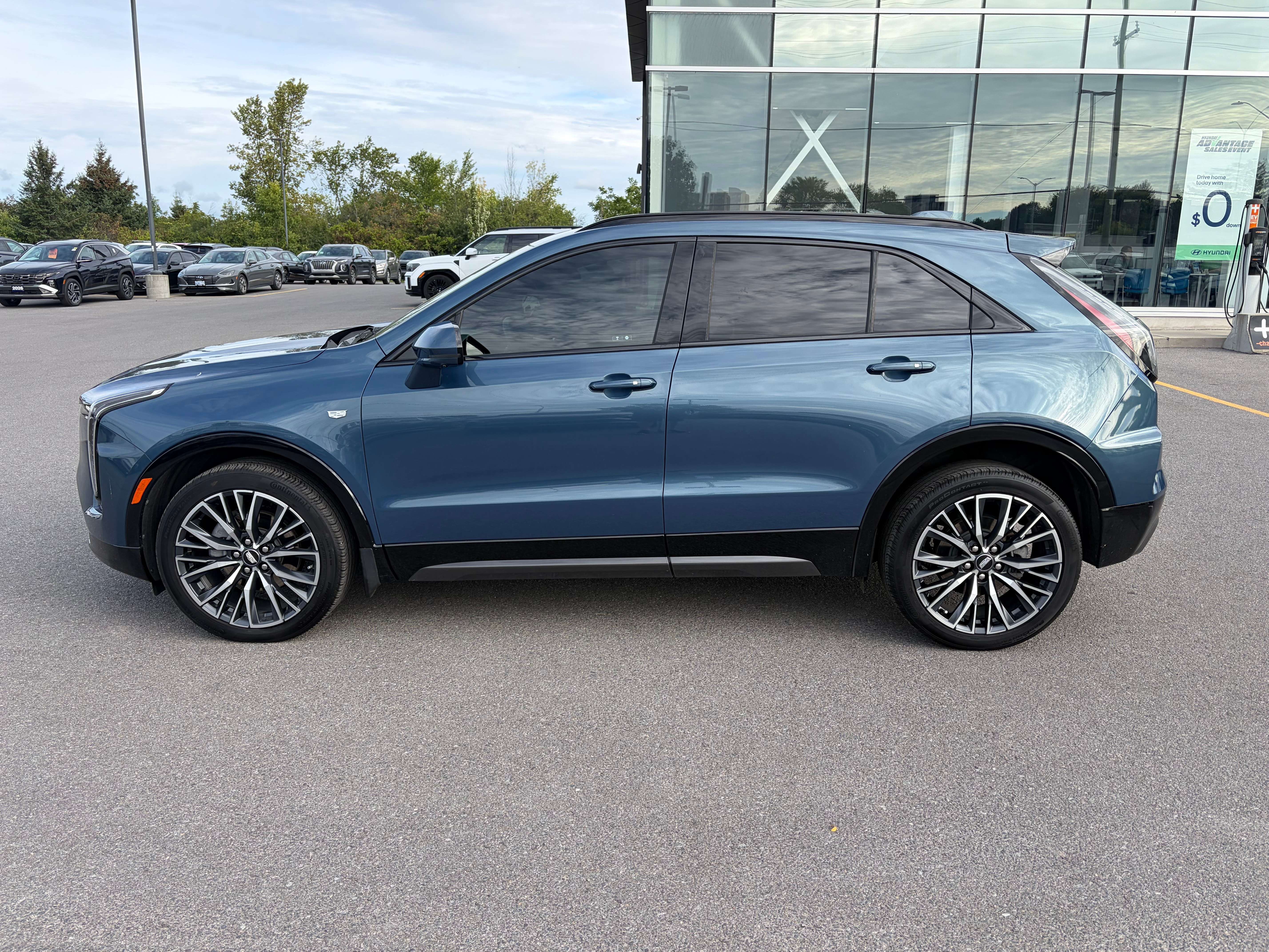 2025 Cadillac XT4 Sport — photo 1