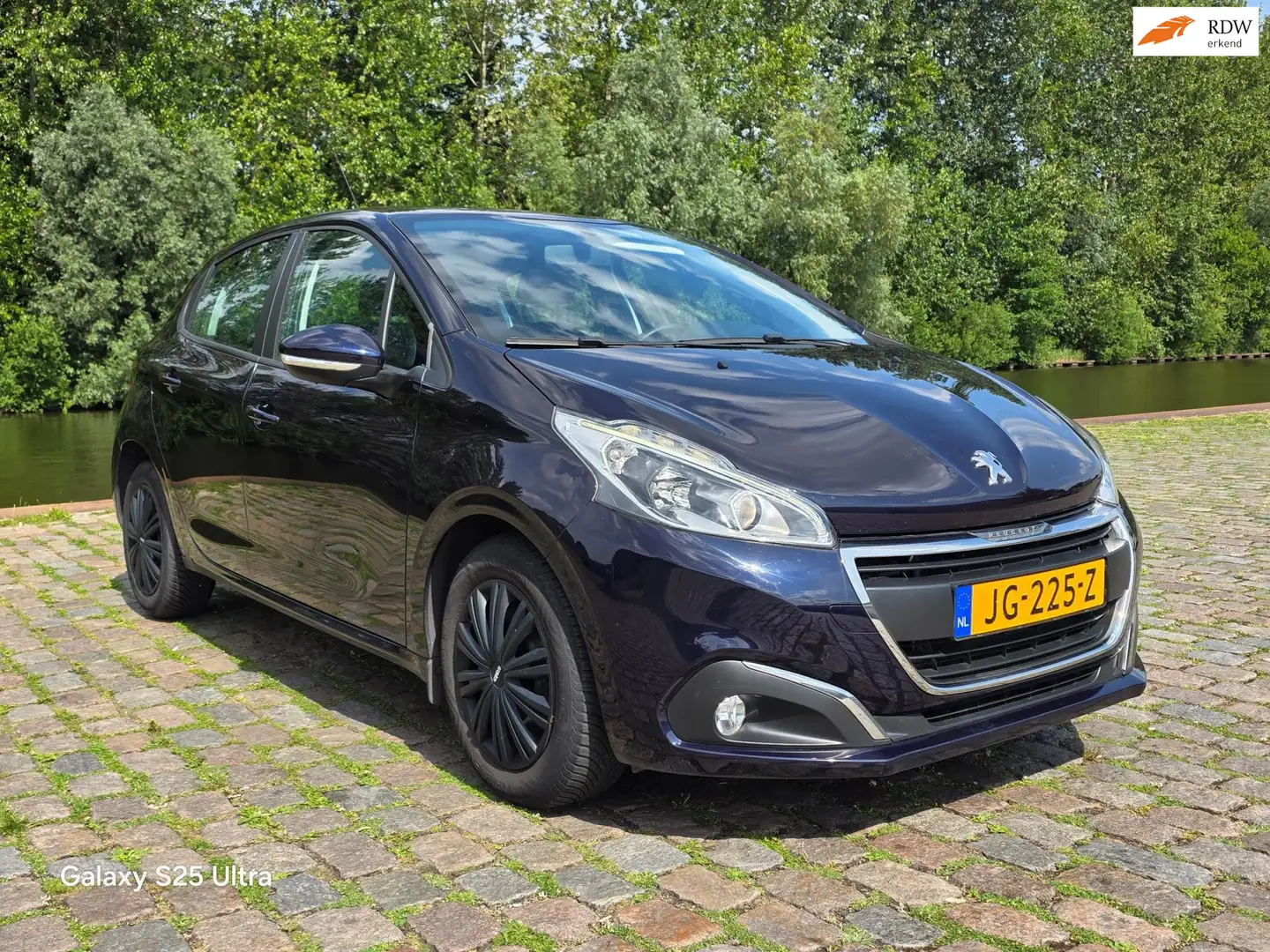 Peugeot 208 1.2 PureTech Blue Lion navigatie cruis control par Bleu - 1