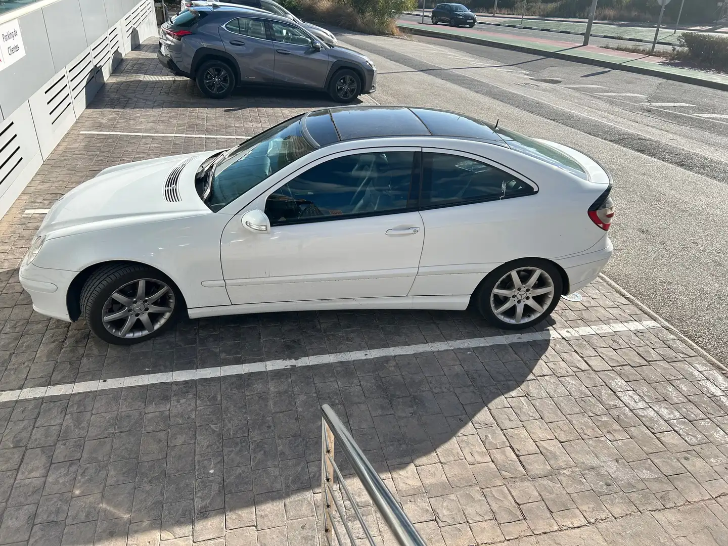 Mercedes-Benz C 220 Sportcoupé CDI Classic Blanco - 2