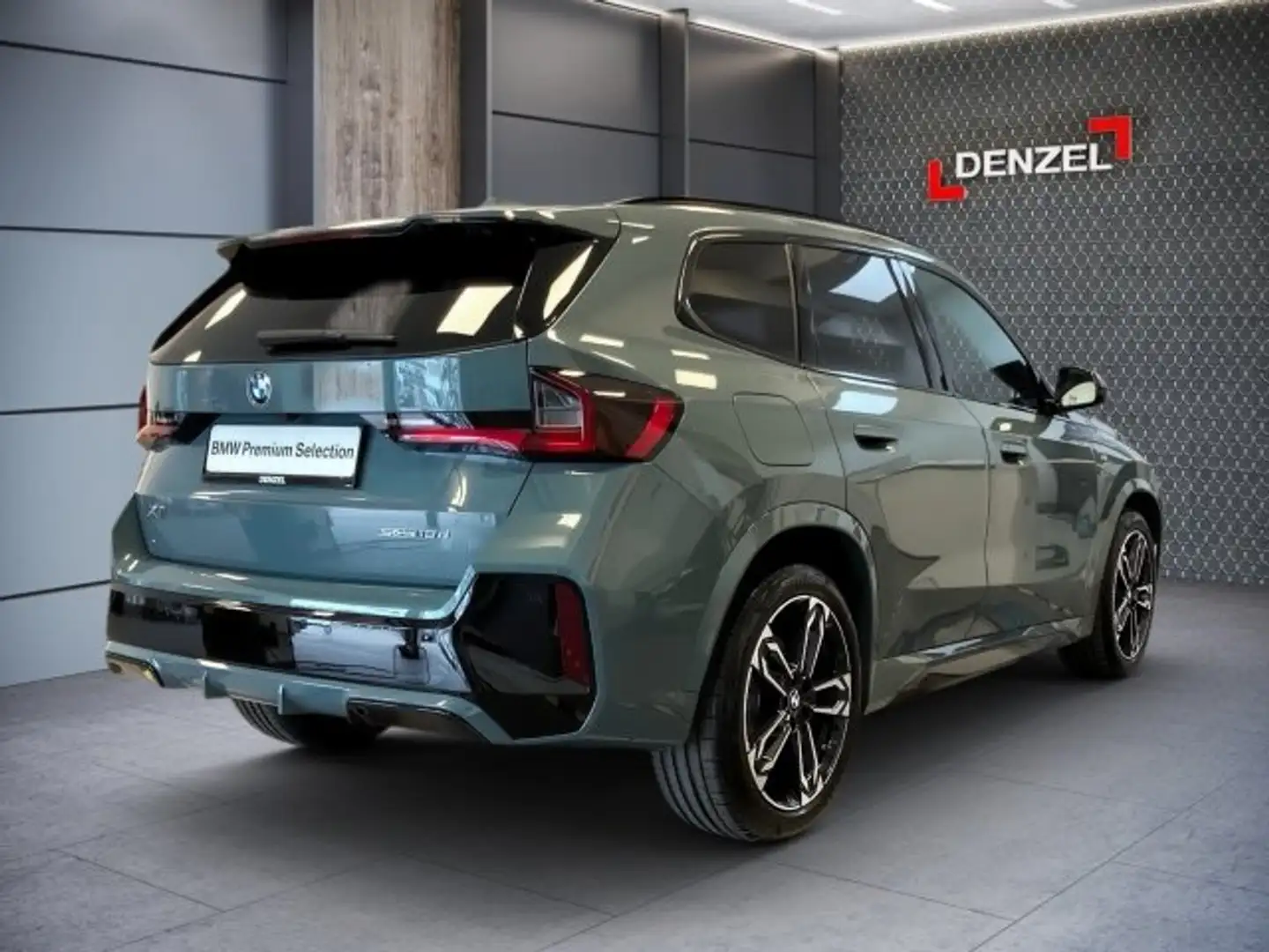 BMW X1 sDrive18d U11 B47 Verde - 2