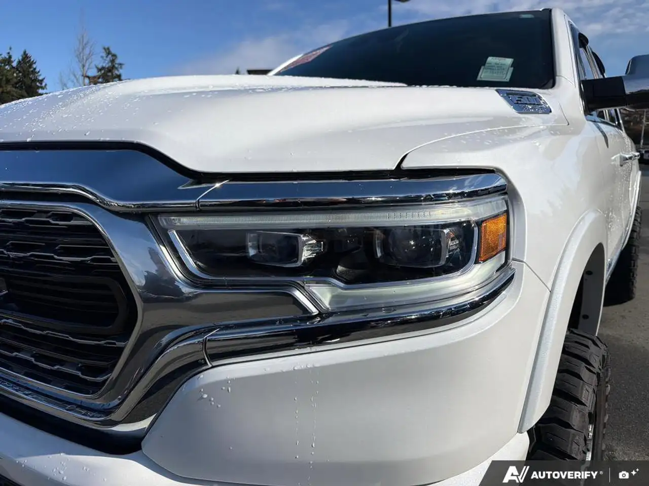 RAM 1500 снимка RAM 1500