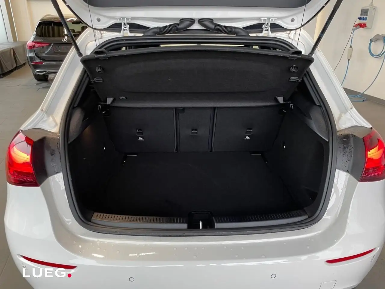 Mercedes-Benz A-Class Kompakt PROGRESSIVE+RÜCKFKAM+LED+LENKRHZG, миниатюра 16