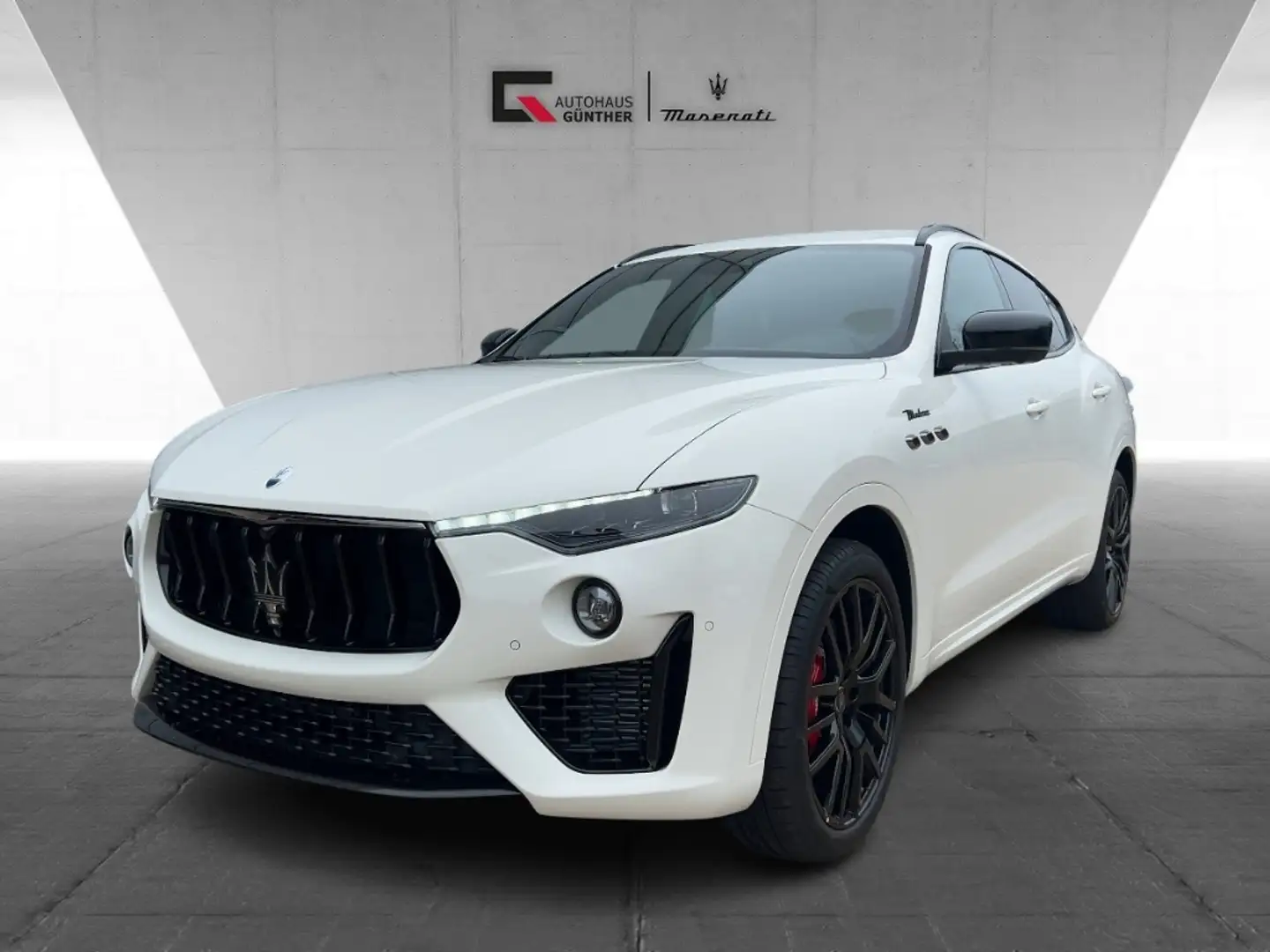 Maserati Levante Modena S'23 430PS Bianco&Nero/Top-Options Blanco - 1