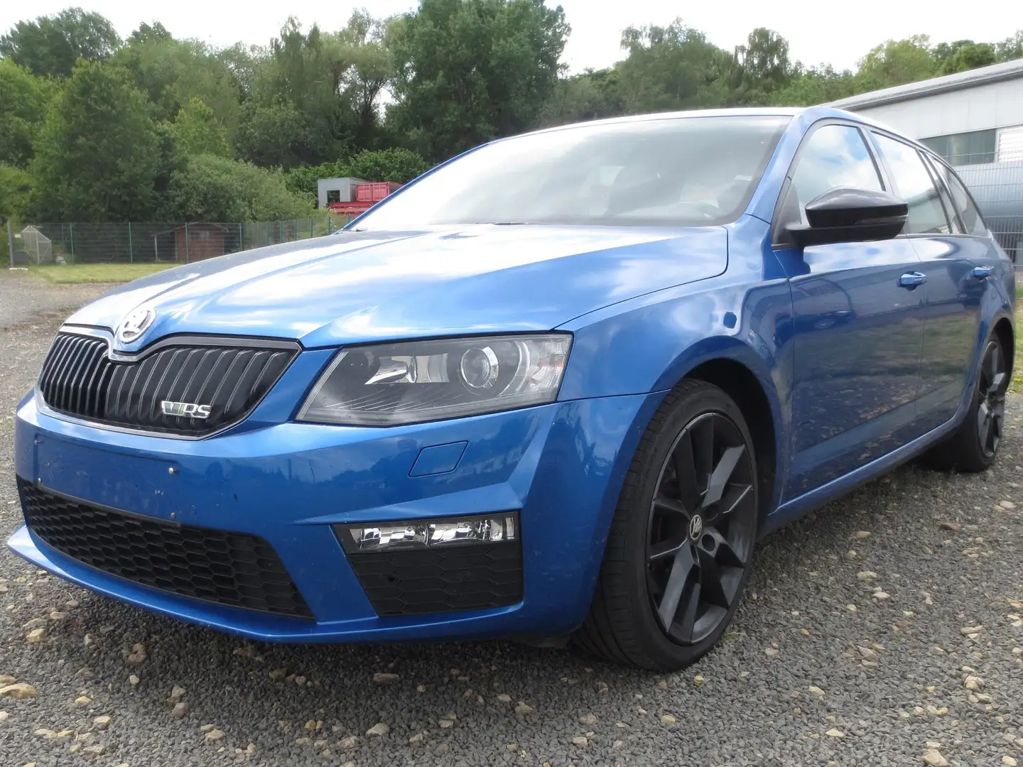 Skoda Octavia Combi 2.0 TDI DSG RS *NAVI/XEN/SHG* Bleu - 1