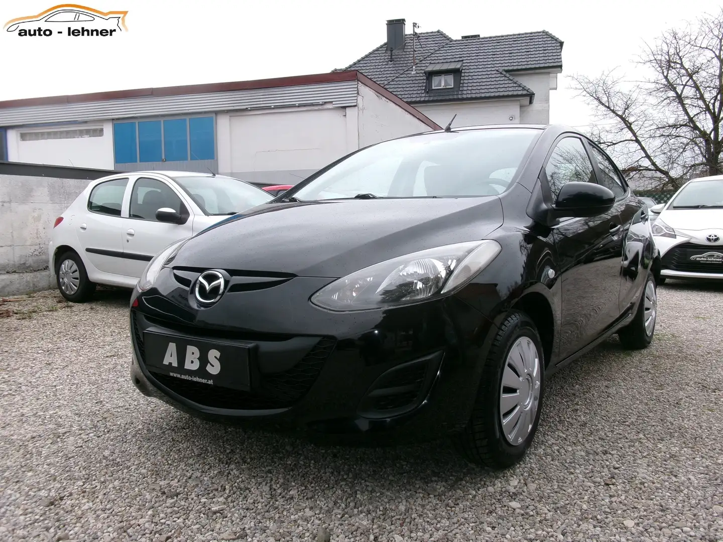 Mazda 2 Mazda 2 1,3i CE Pro Schwarz - 1