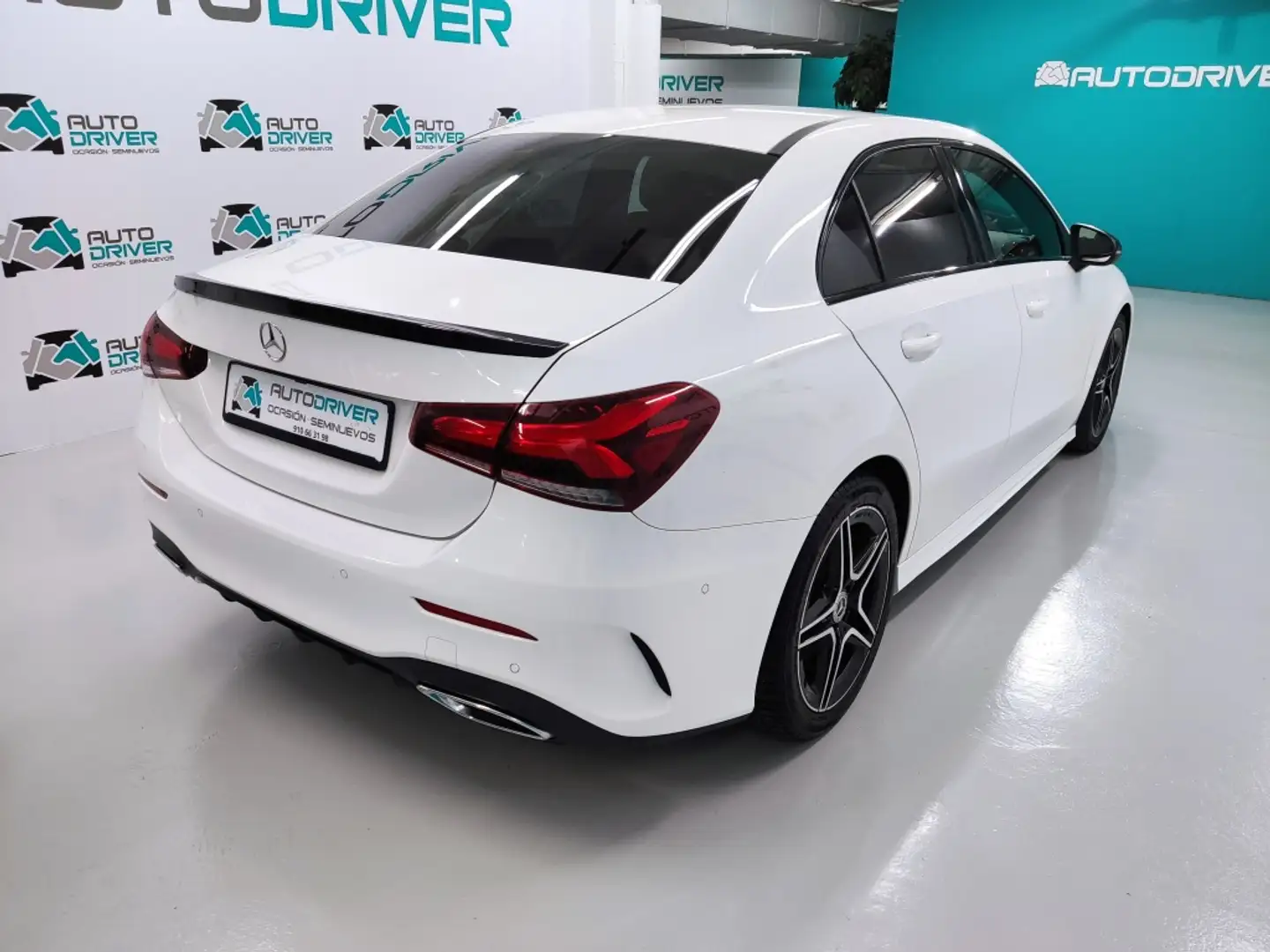 Mercedes-Benz A 250 4Matic 7G-DCT Blanco - 2