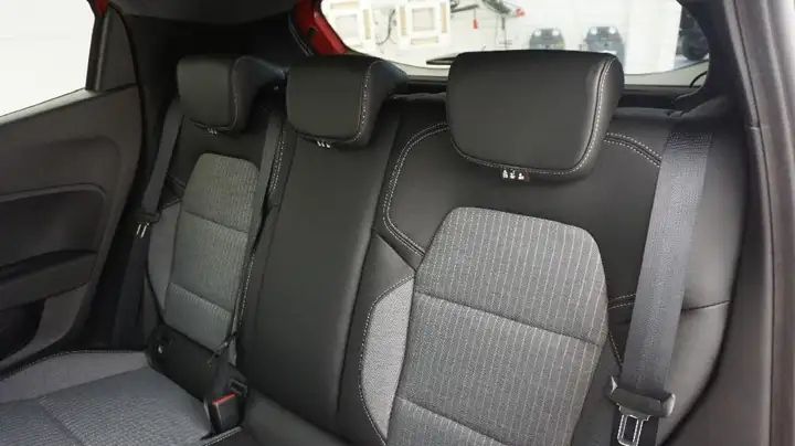 Renault Clio 2024, foto 24