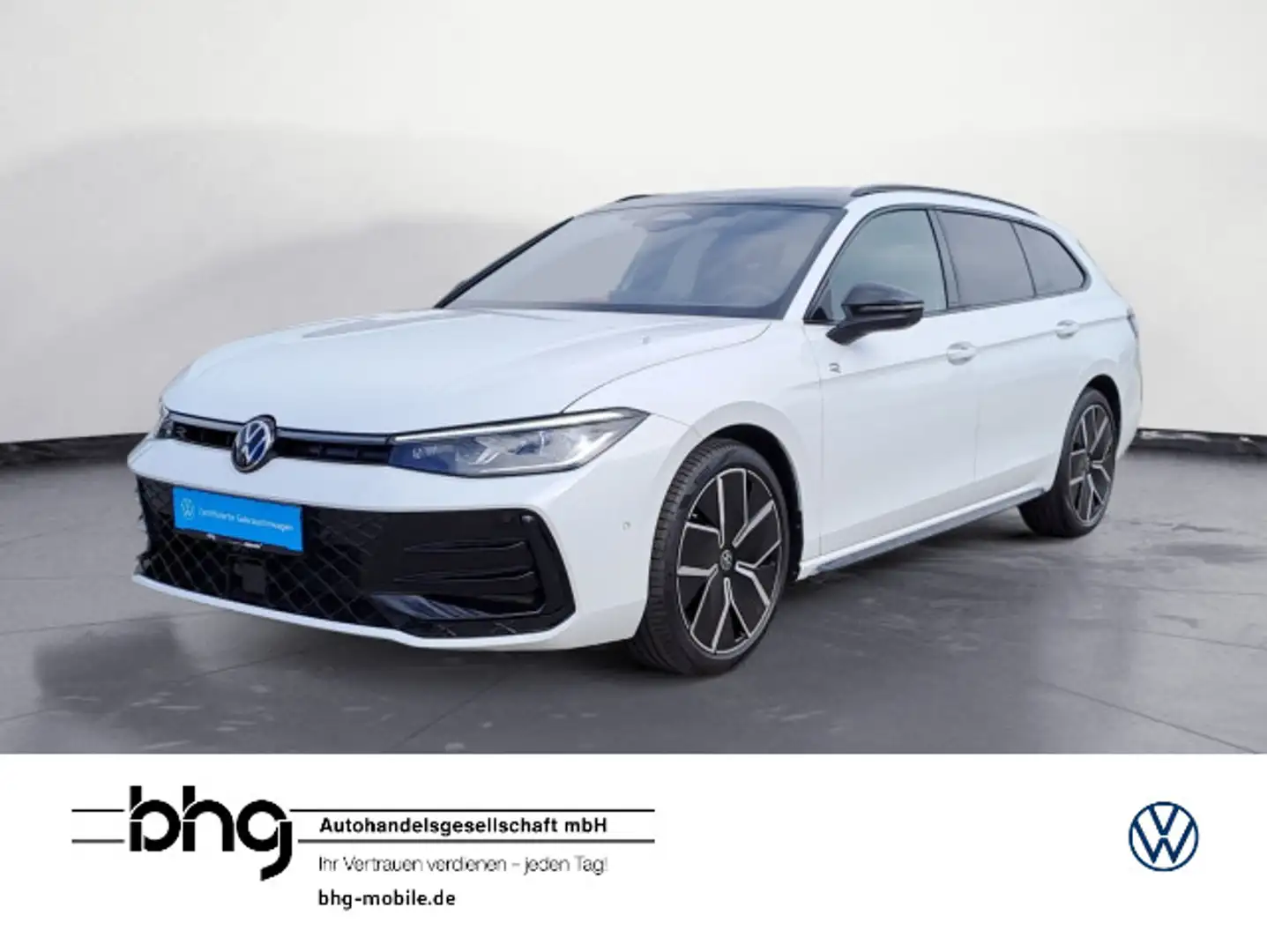Volkswagen Passat Variant 2.0 TDI DSG 4Motion R-Line AHK DC Weiß - 1