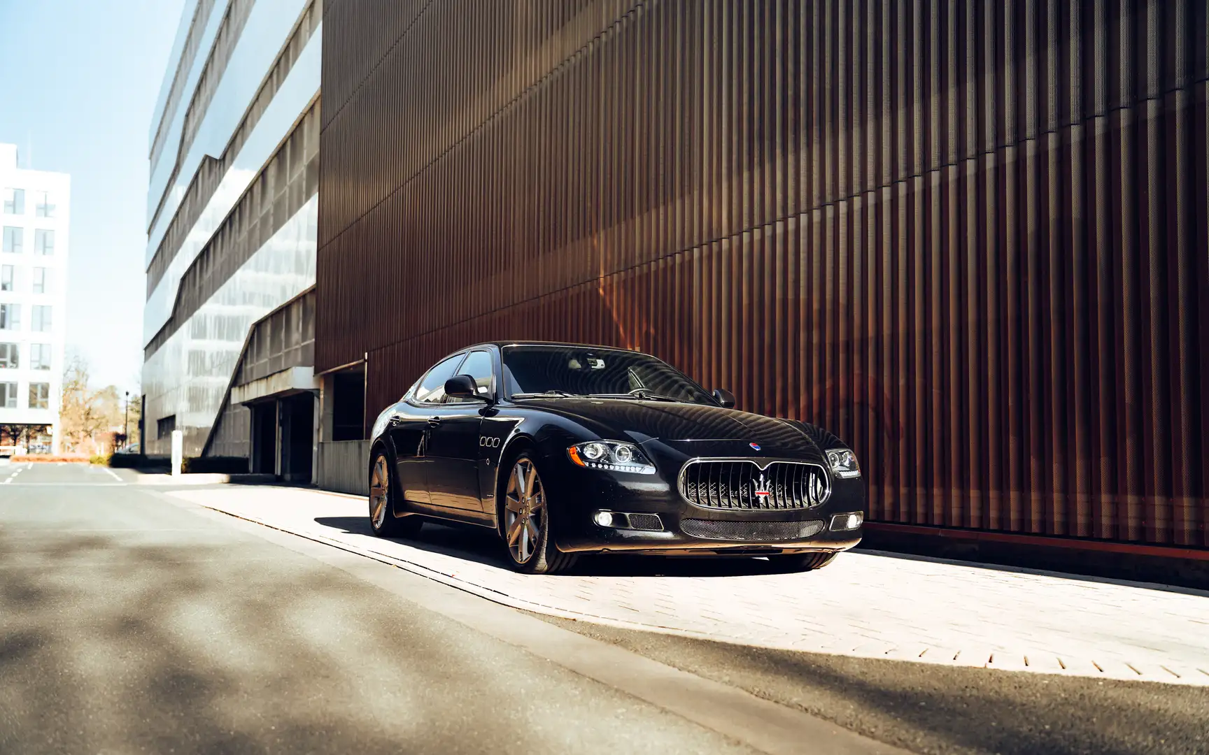 Maserati Quattroporte Sport GTS Чорний - 1