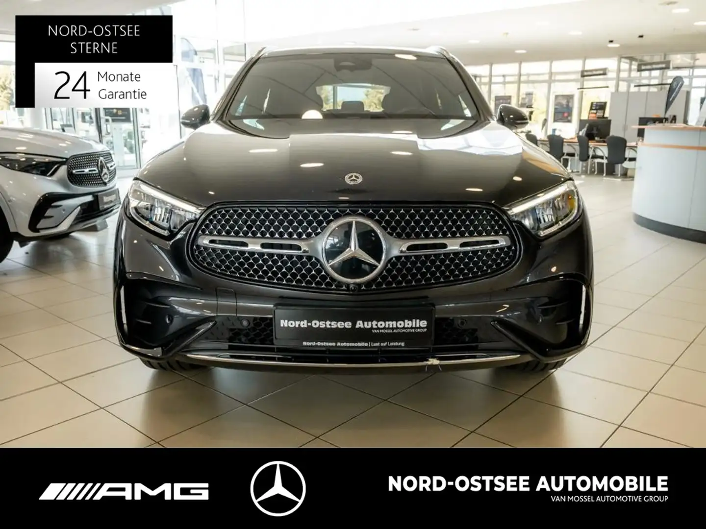 Mercedes-Benz GLC 300 d 4M AMG KAMERA DISTRONIC KEYLESS LED Gris - 2