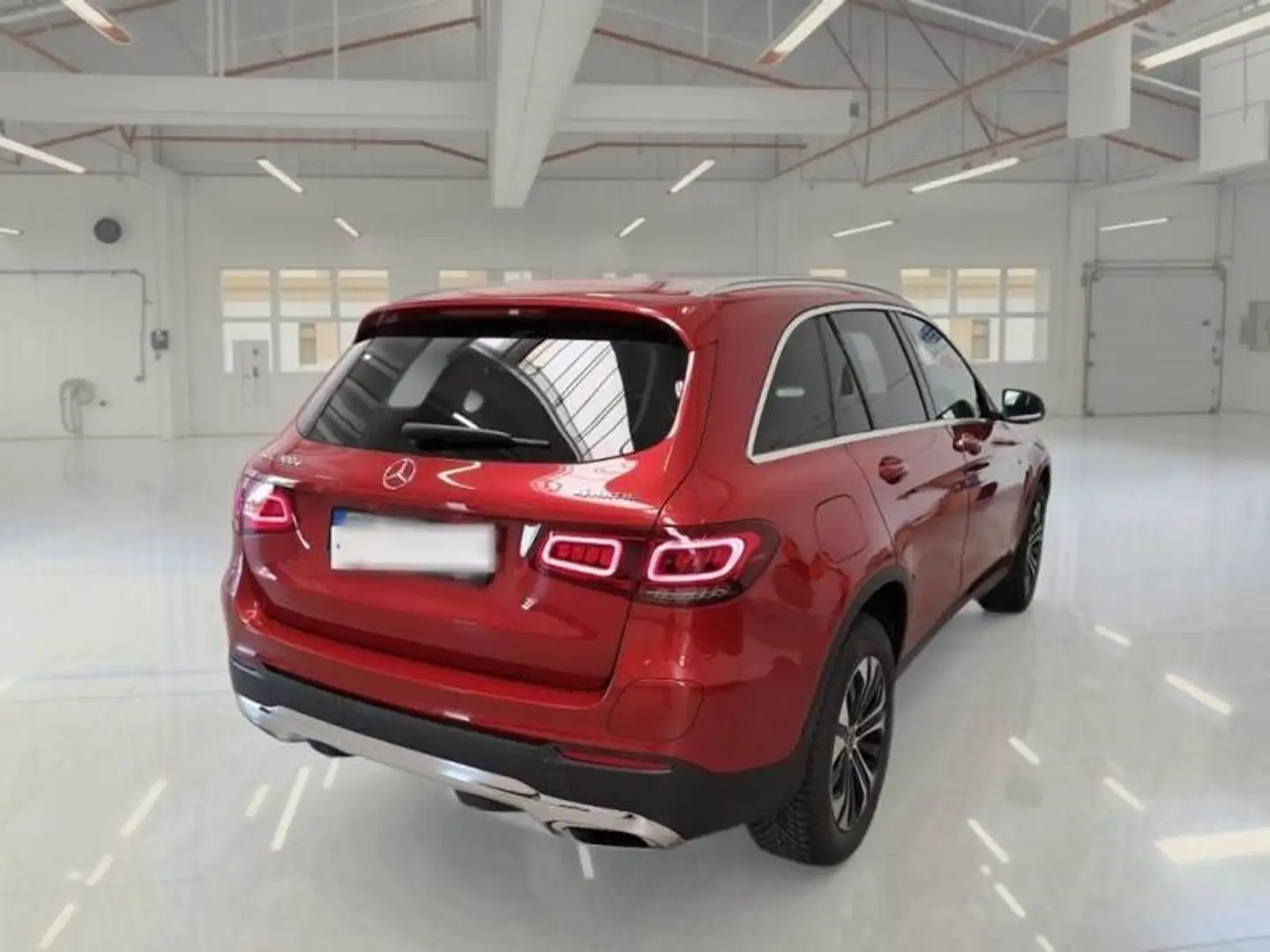 Mercedes-Benz GLC 300 e 4MATIC - 2